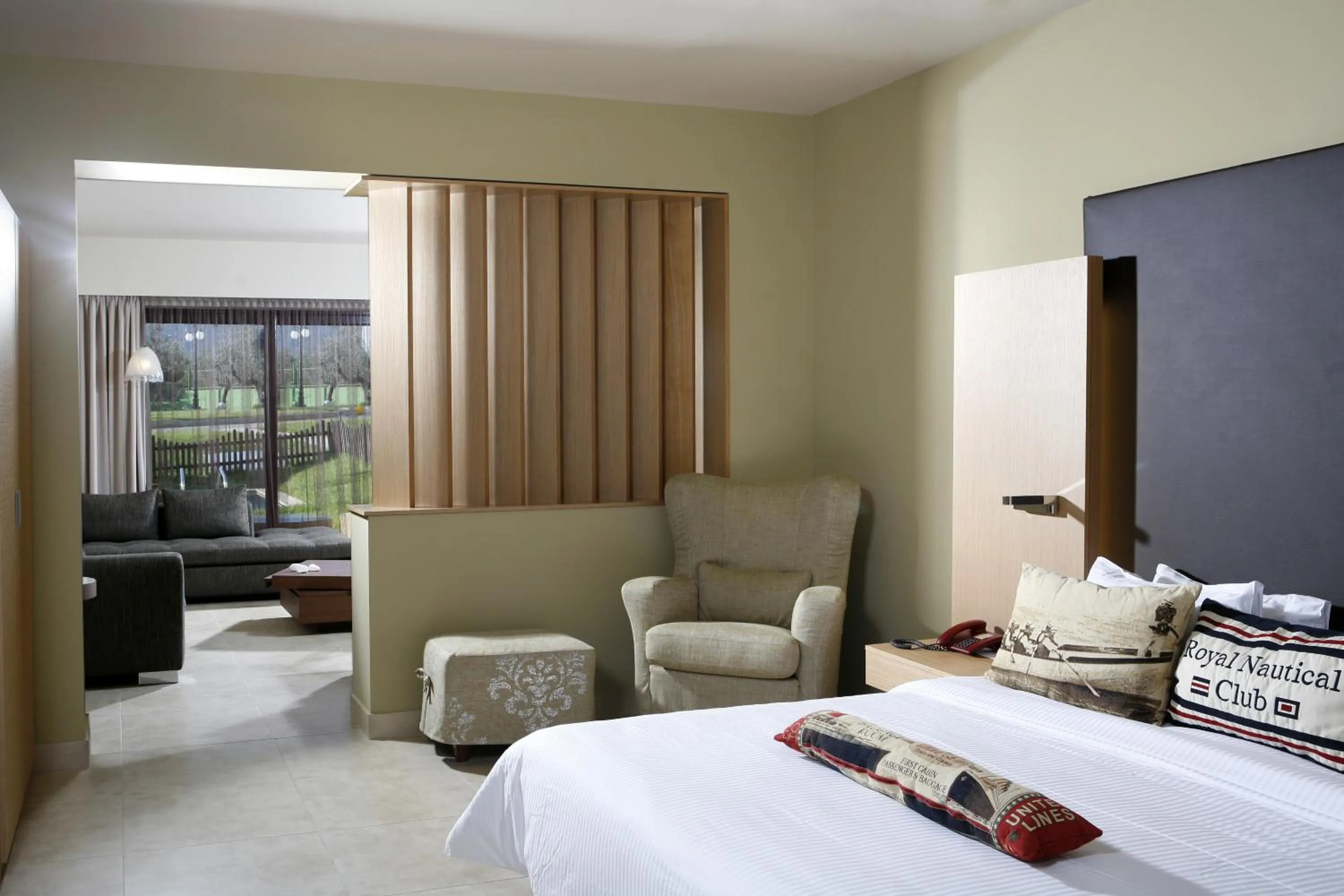 Bed in Elite City Resort