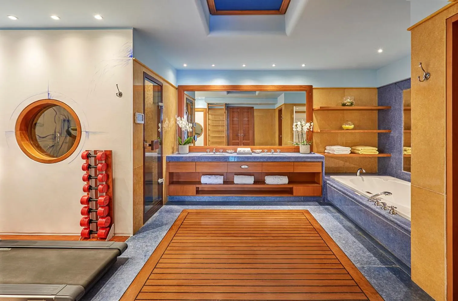 Bathroom, Bed in Elounda Beach Hotel & Villas, a Member of the Leading Hotels of the World