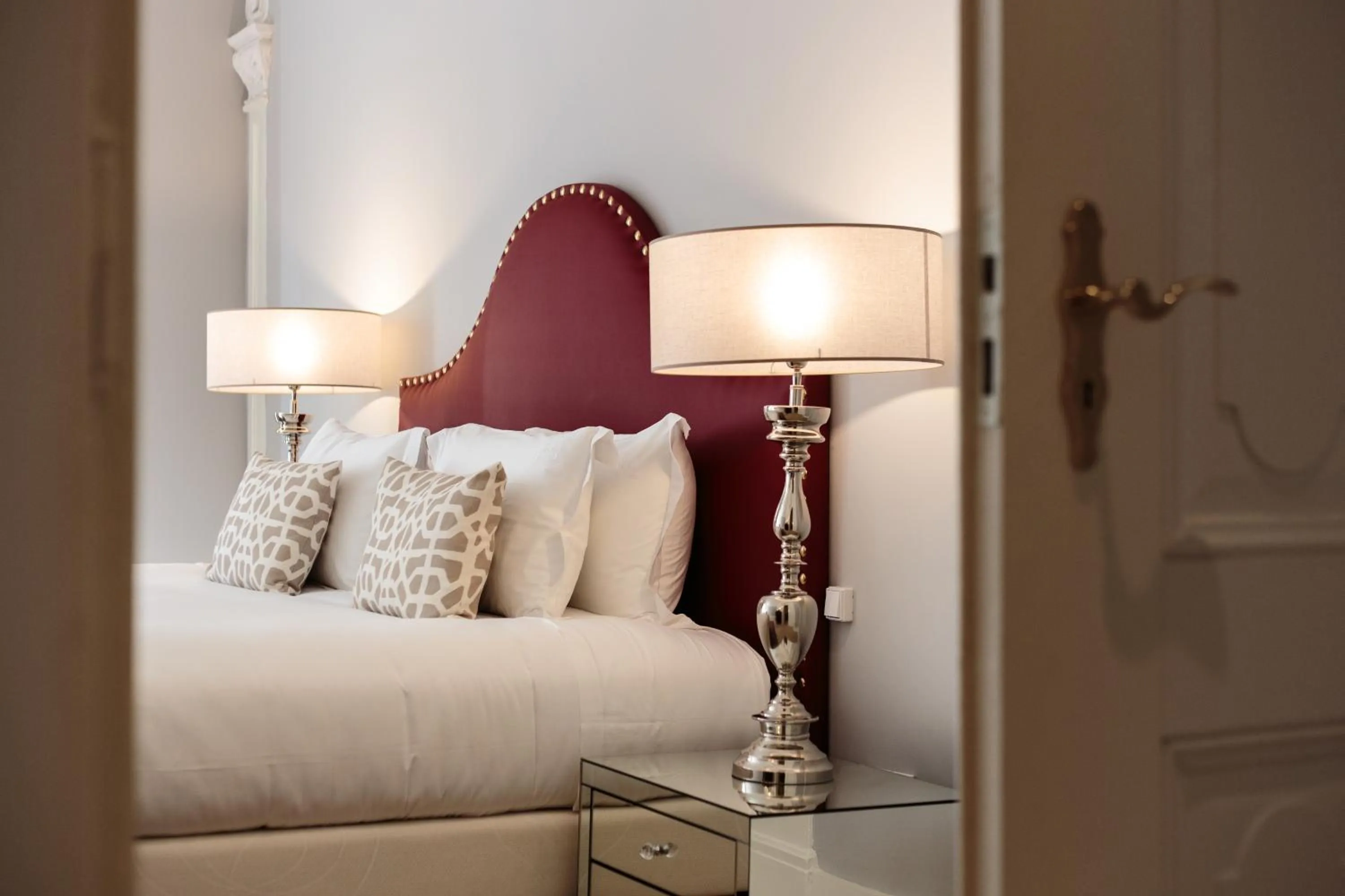 Property building, Bed in Dear Lisbon - Palace Chiado Suites