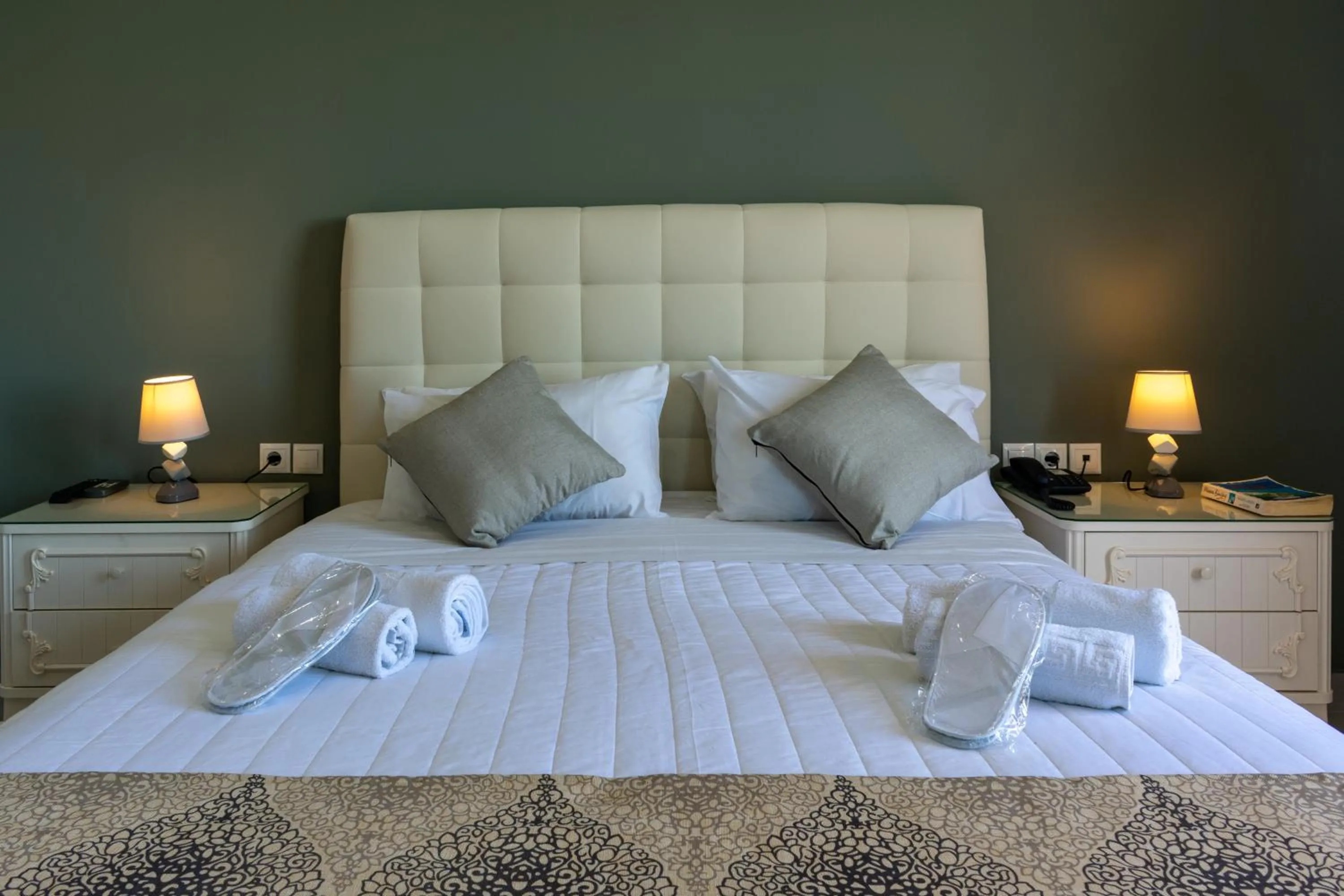 Bed in Zante Pantheon Hotel