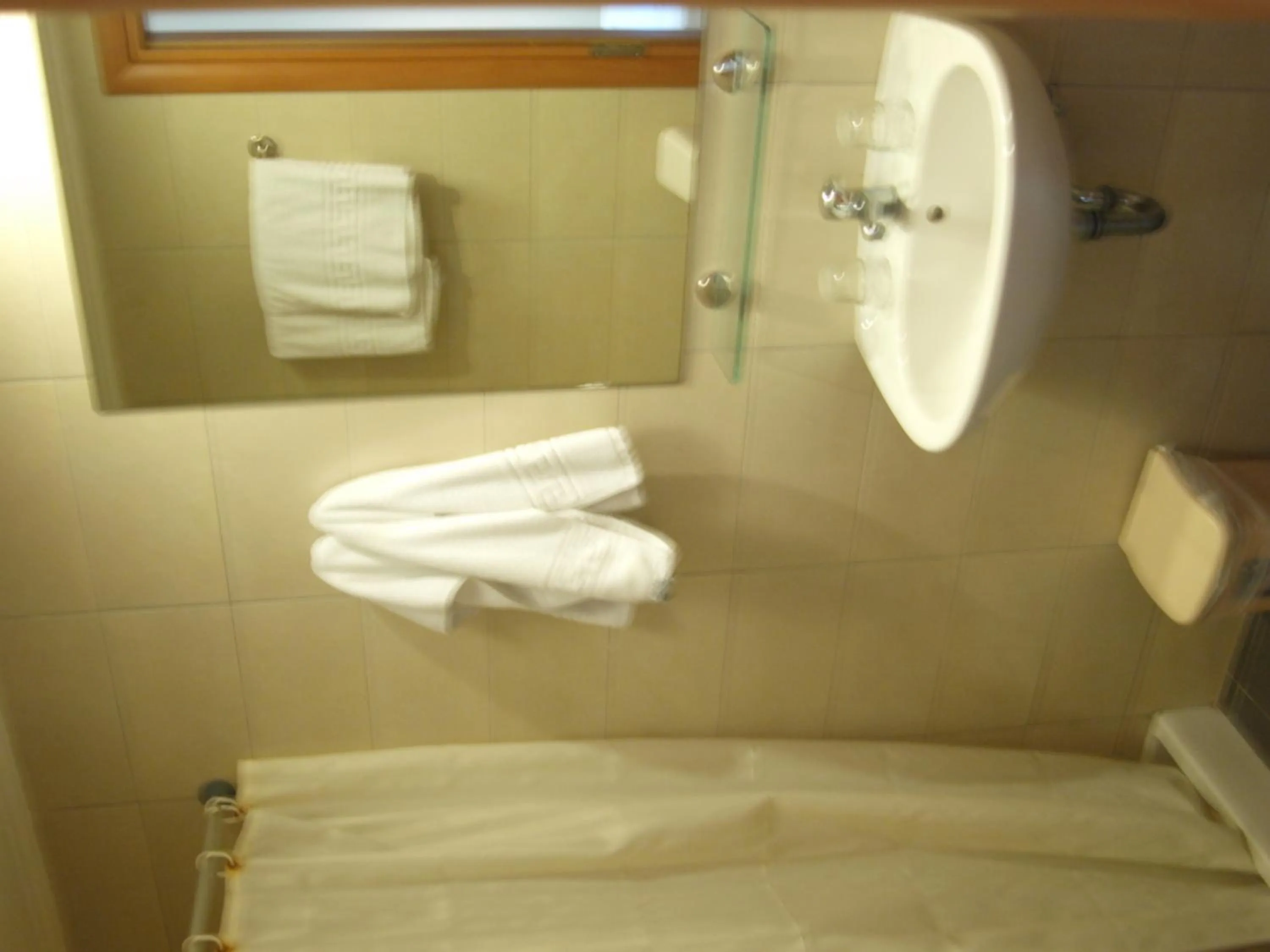 Toilet in Saint Constantine Hotel