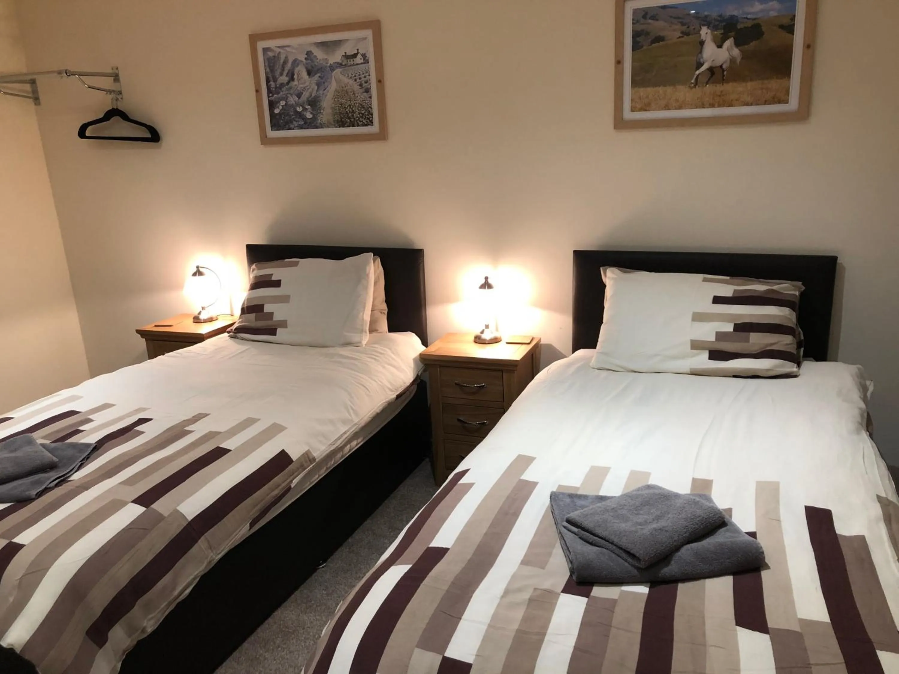 Bed in White Horse Tavern