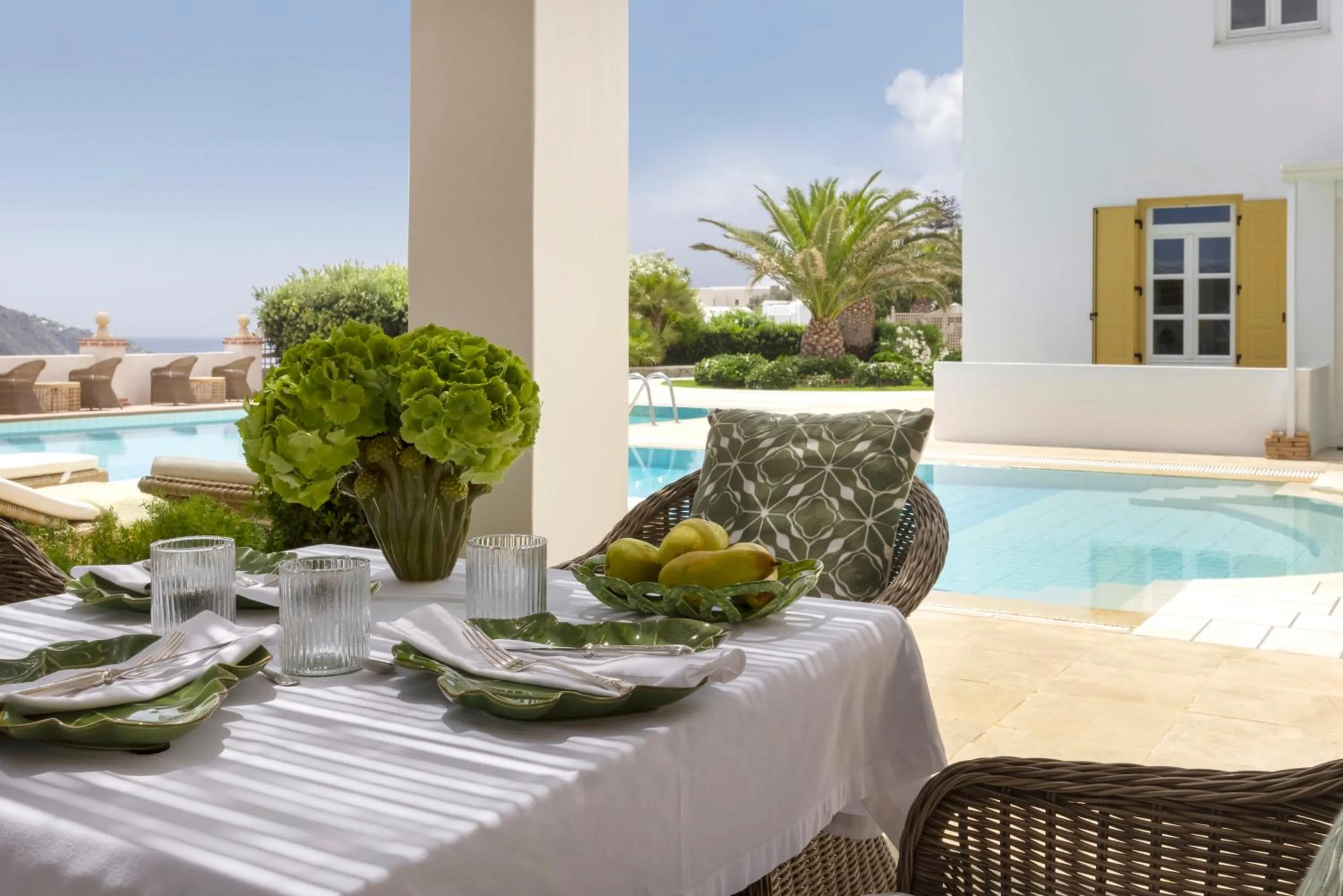 Swimming pool in Dorion Hotel