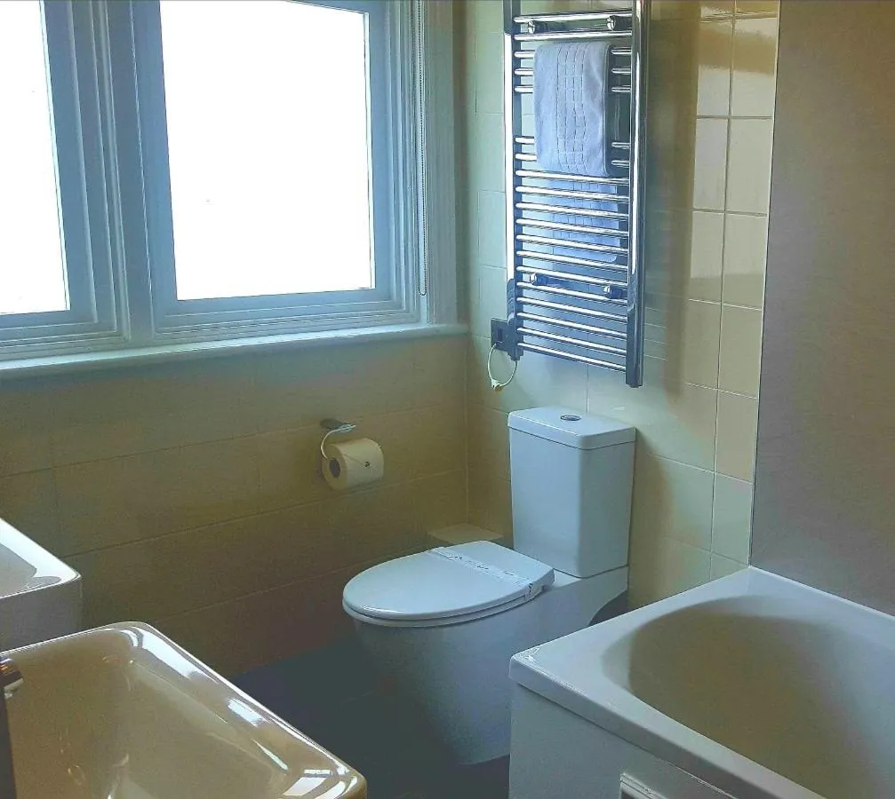 Bathroom in The Dolphin Hotel