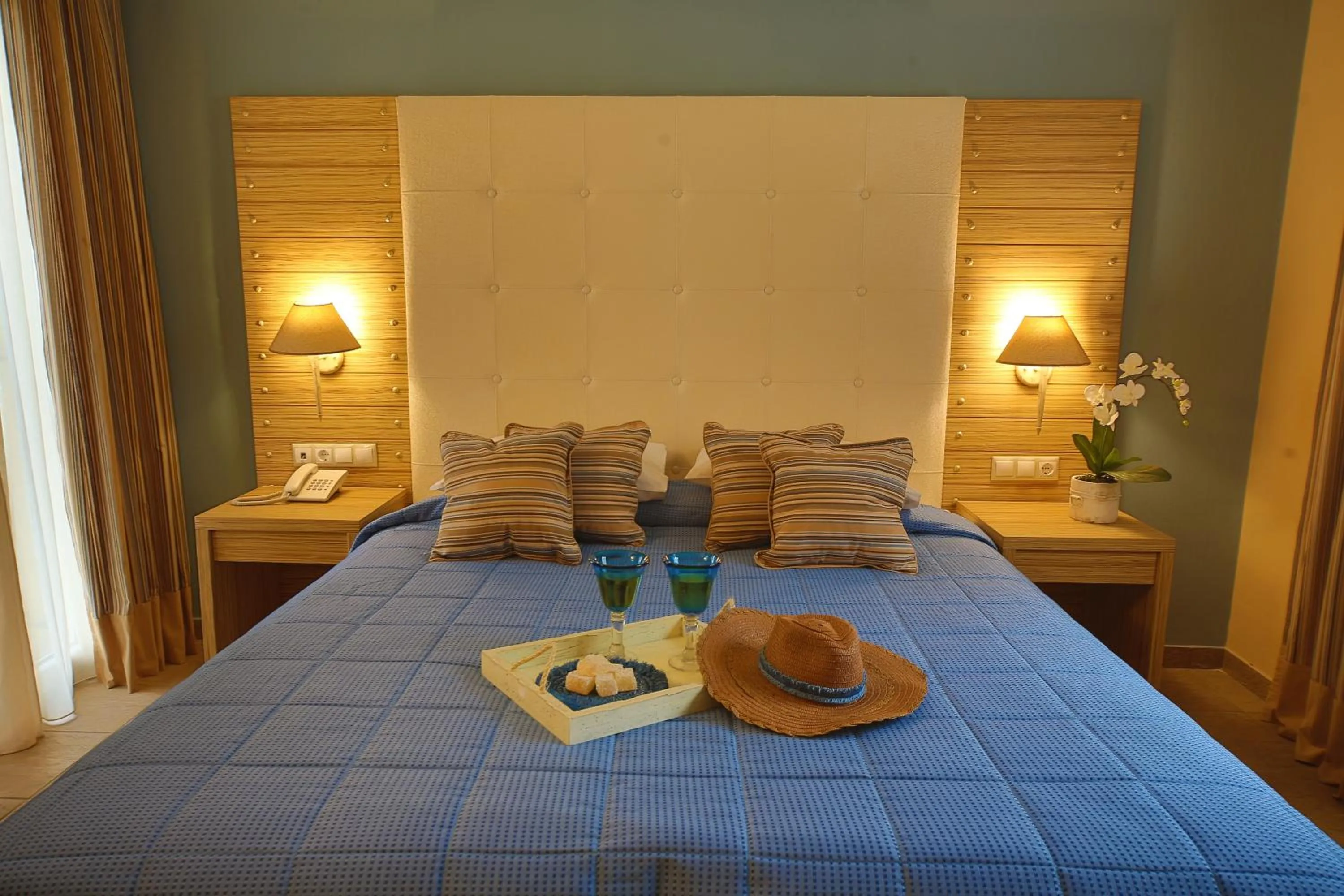 Photo of the whole room, Bed in Dolphin Bay Seaside Resort & Suites