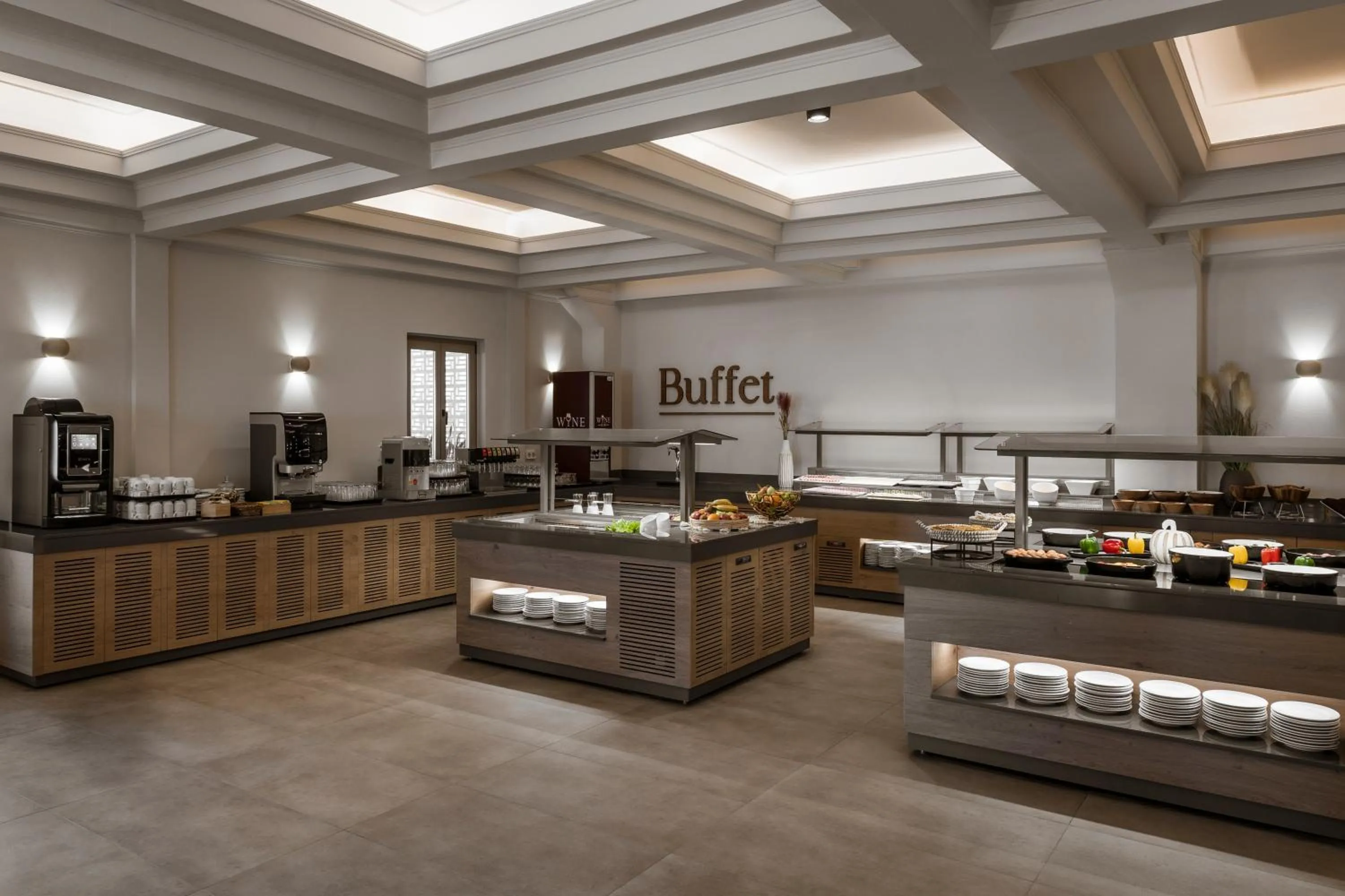 Restaurant/places to eat in Dolphin Bay Seaside Resort & Suites