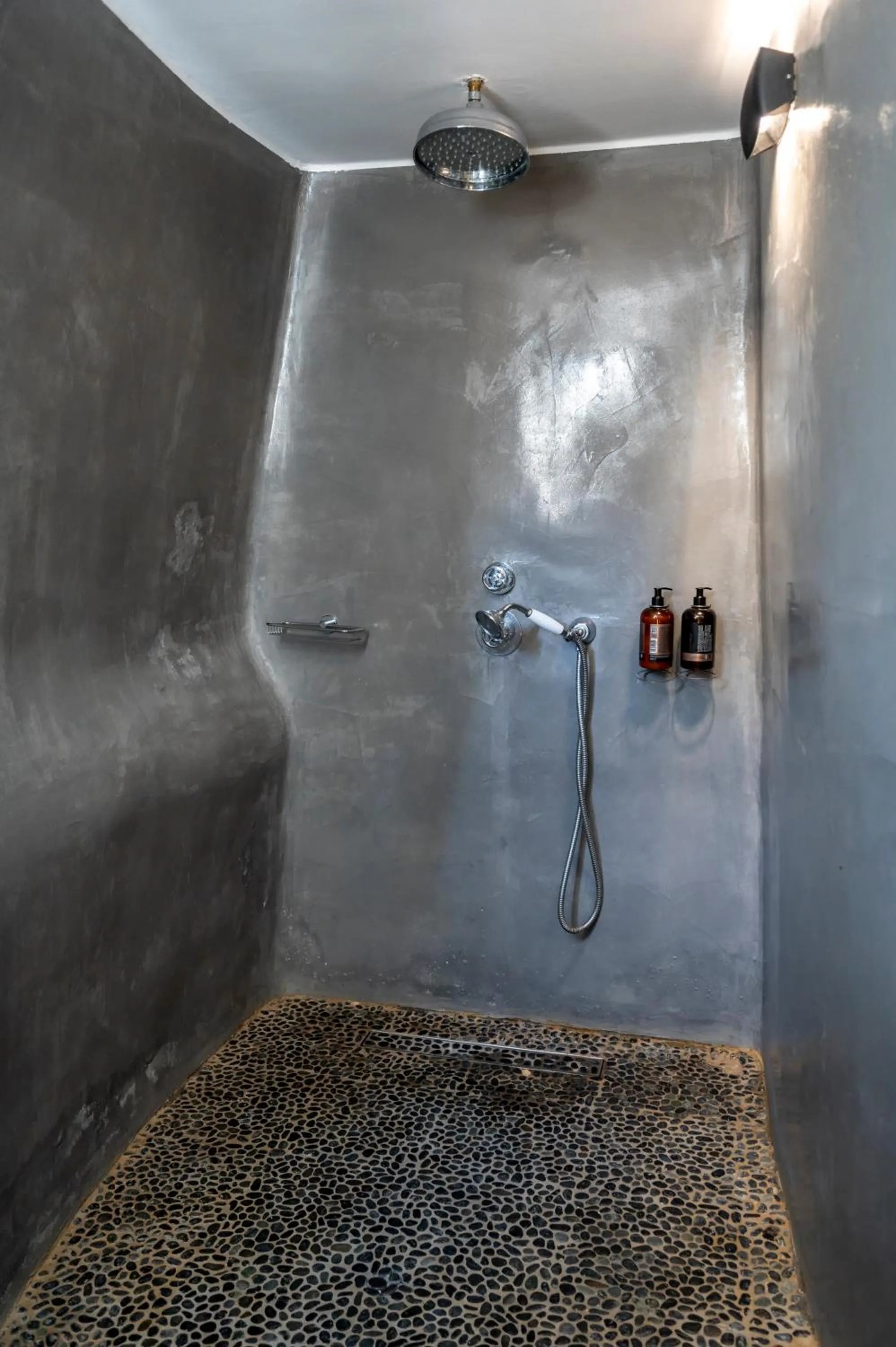 Shower in Smy Mediterranean White Santorini