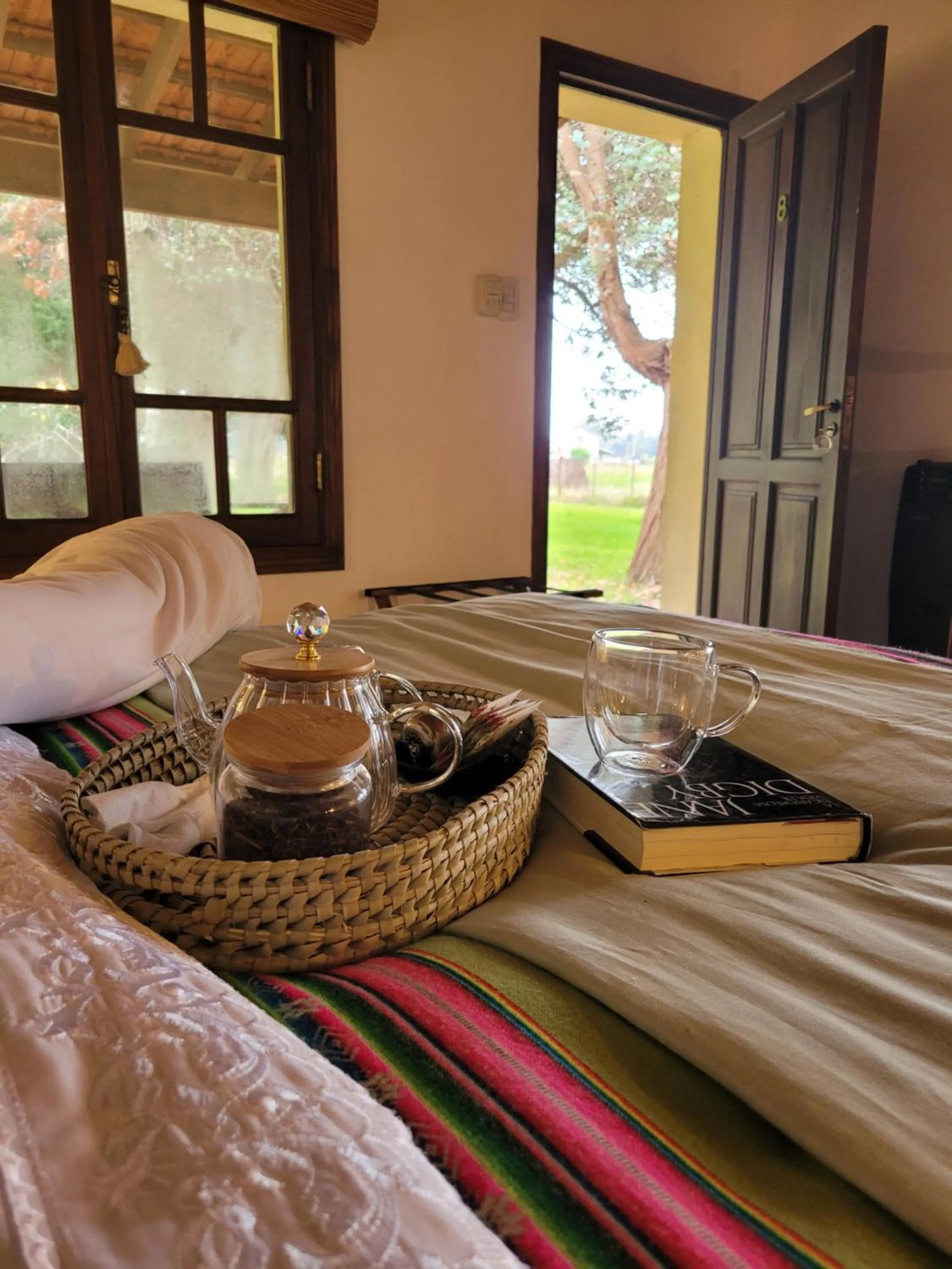 Bedroom, Bed in La Perdida Casa de Campo