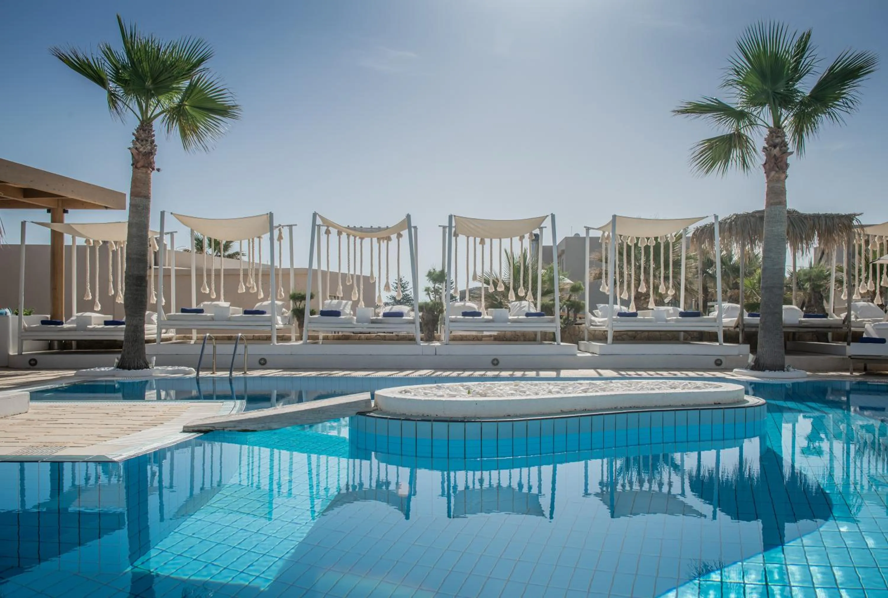 Parthenis Beach, Suites by the Sea