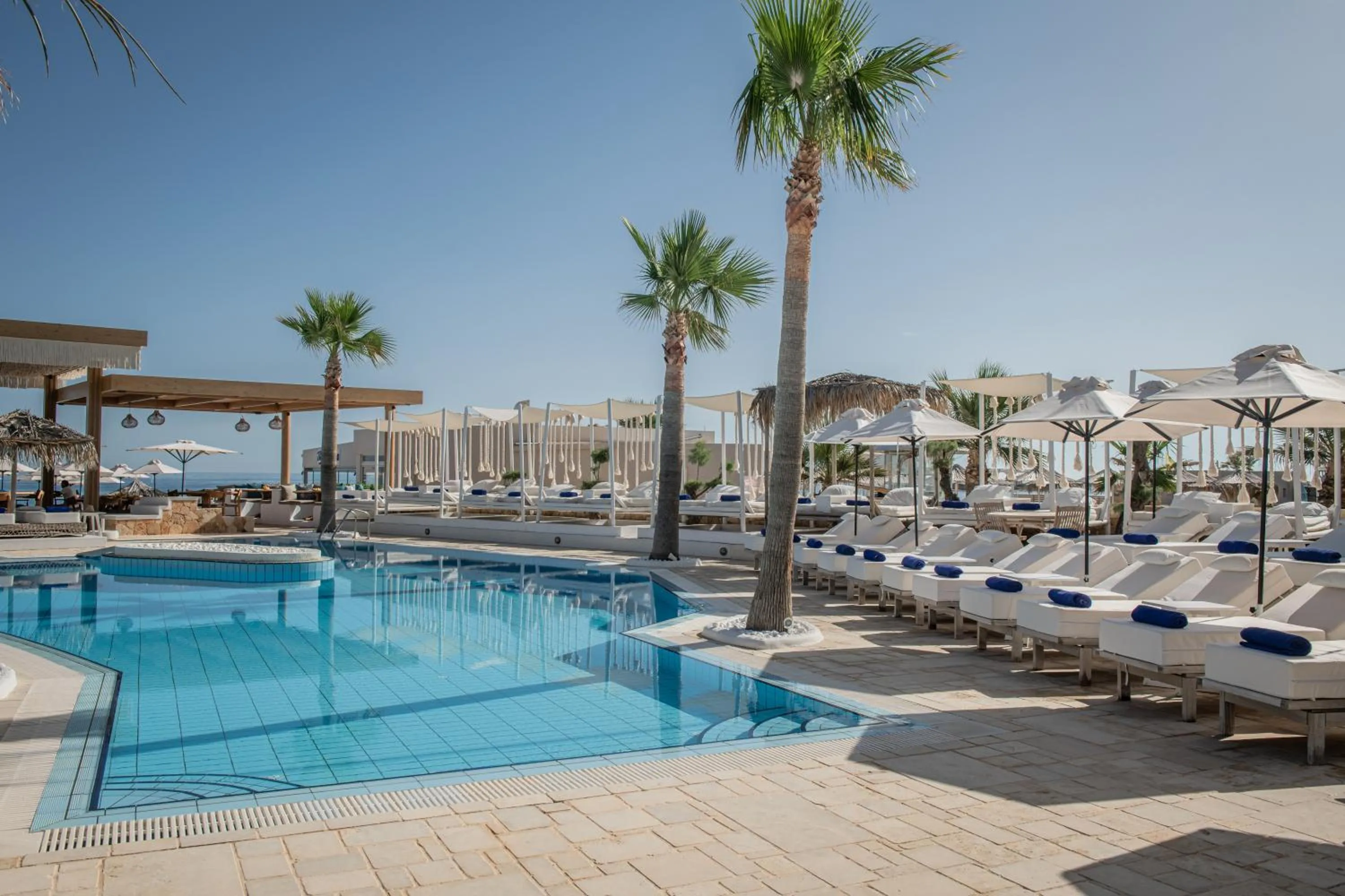 Parthenis Beach, Suites by the Sea