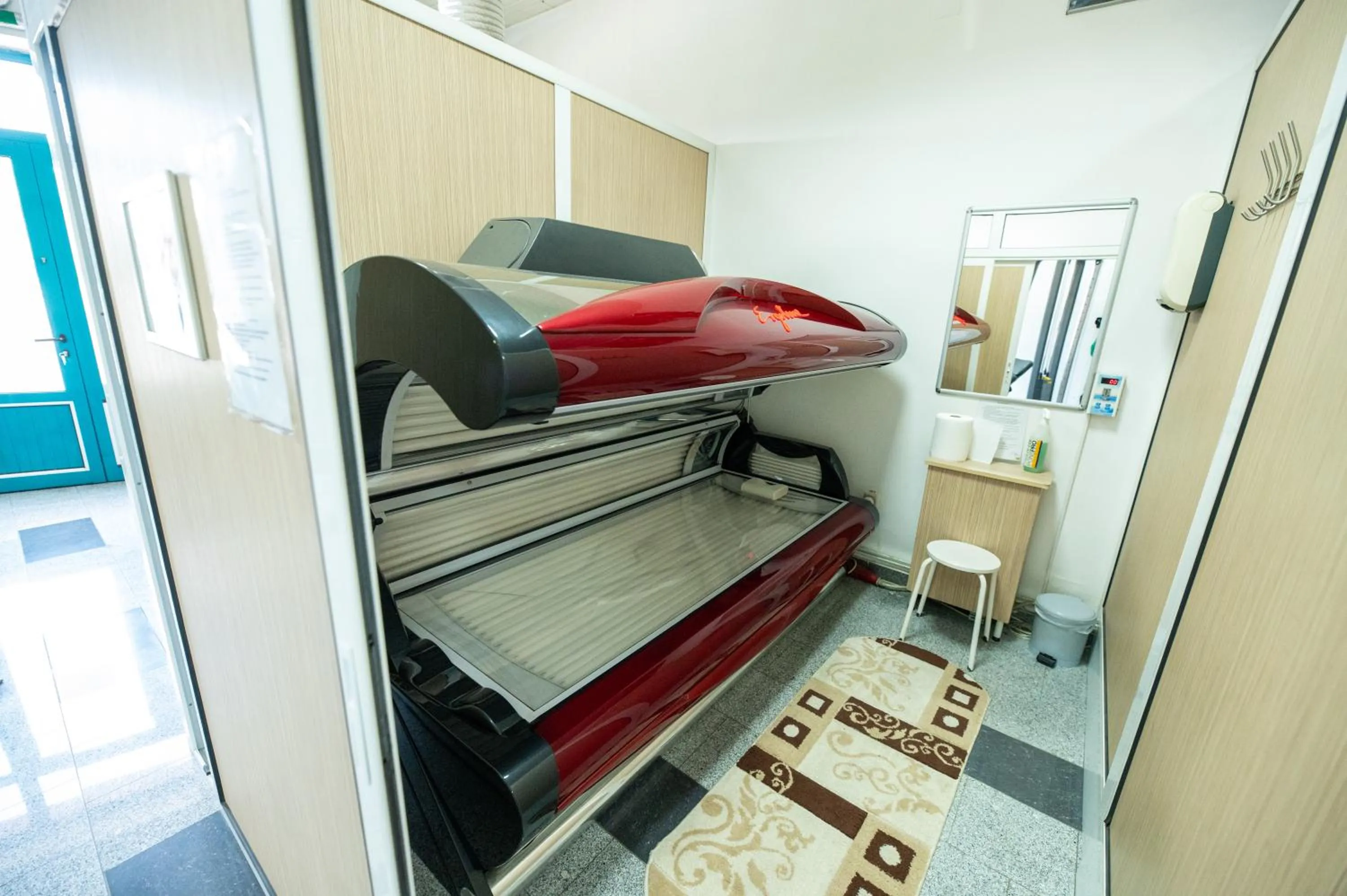 Solarium, Bed in Trident