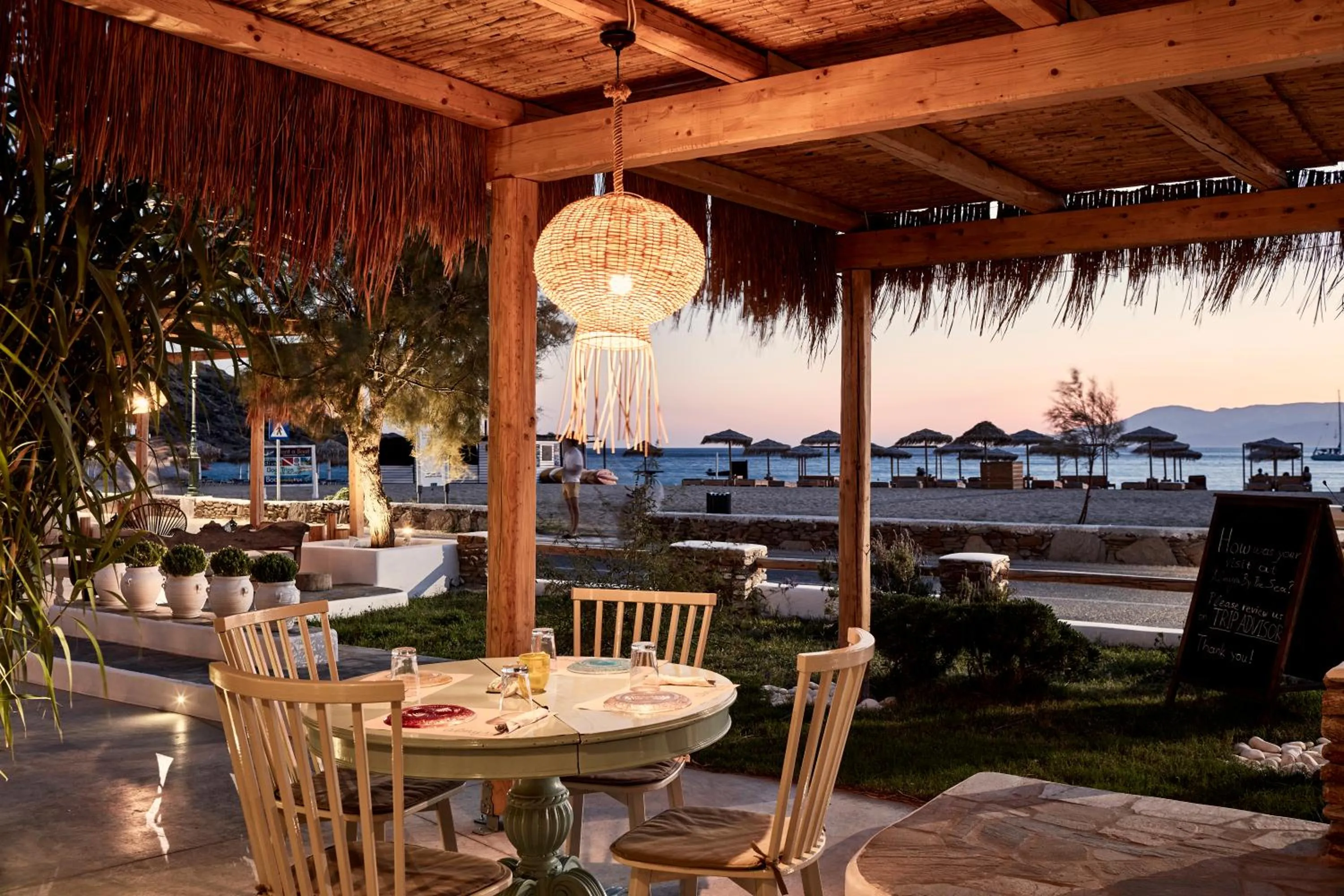 Restaurant/places to eat in Dionysos Seaside Resort Ios