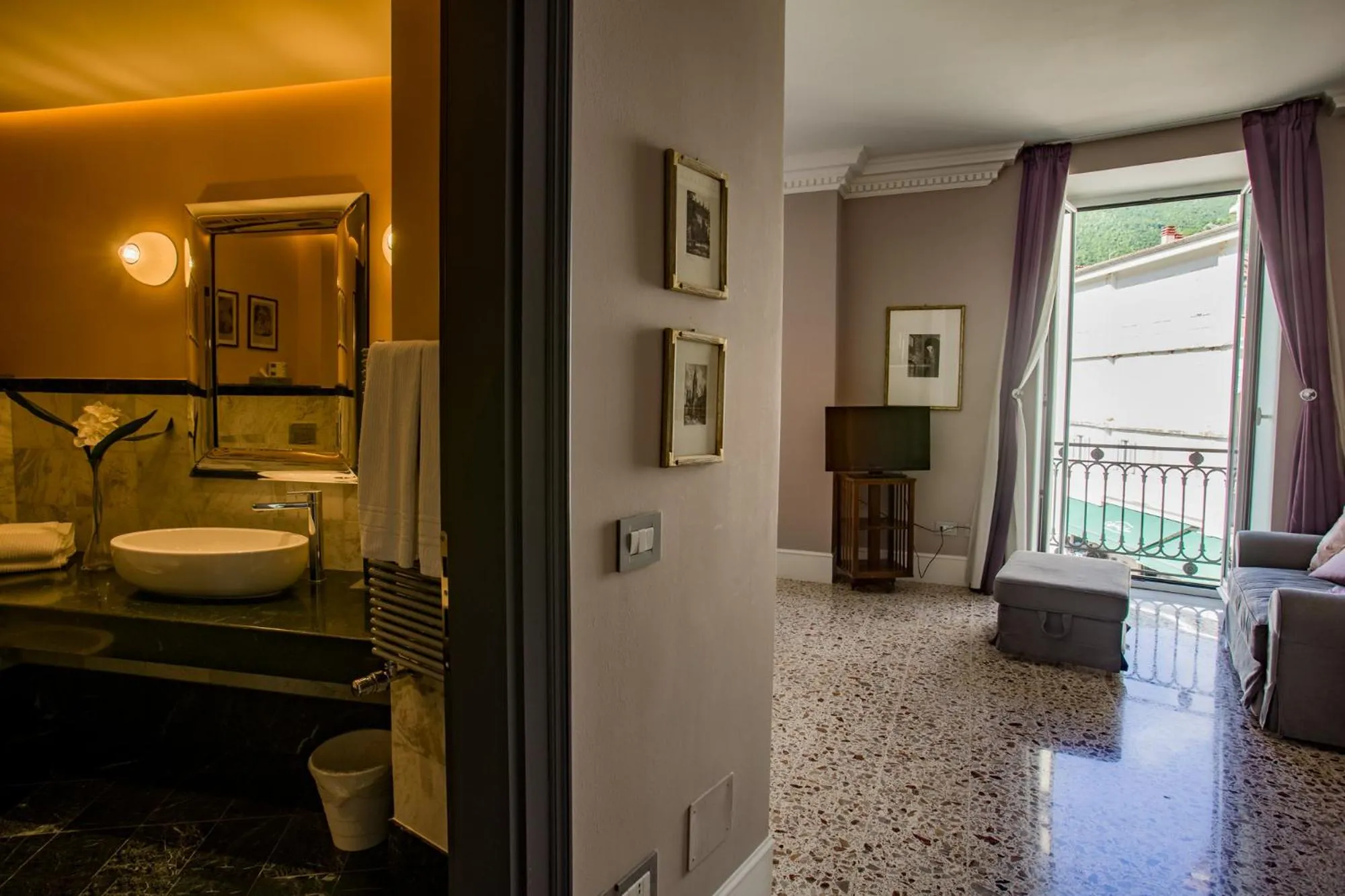 Photo of the whole room in Palazzo del Senatore