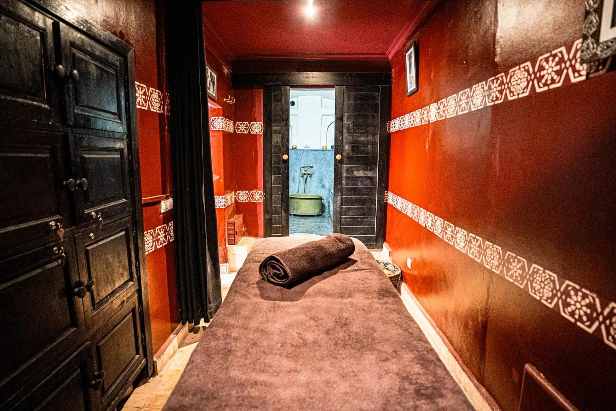 Bathroom, Bed in Riad Chams Marrakech
