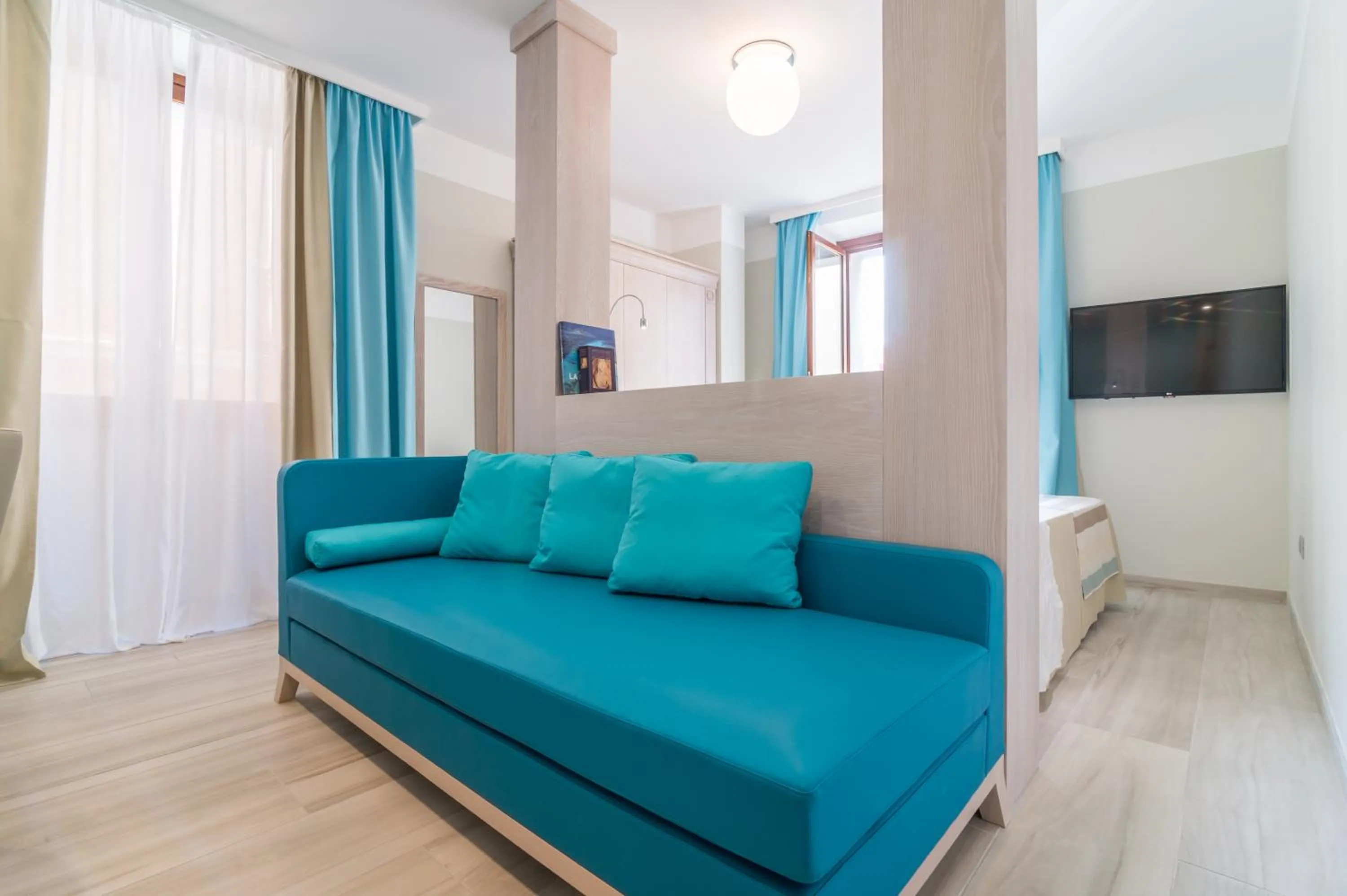 Photo of the whole room in L'Ambasciata Hotel de Charme