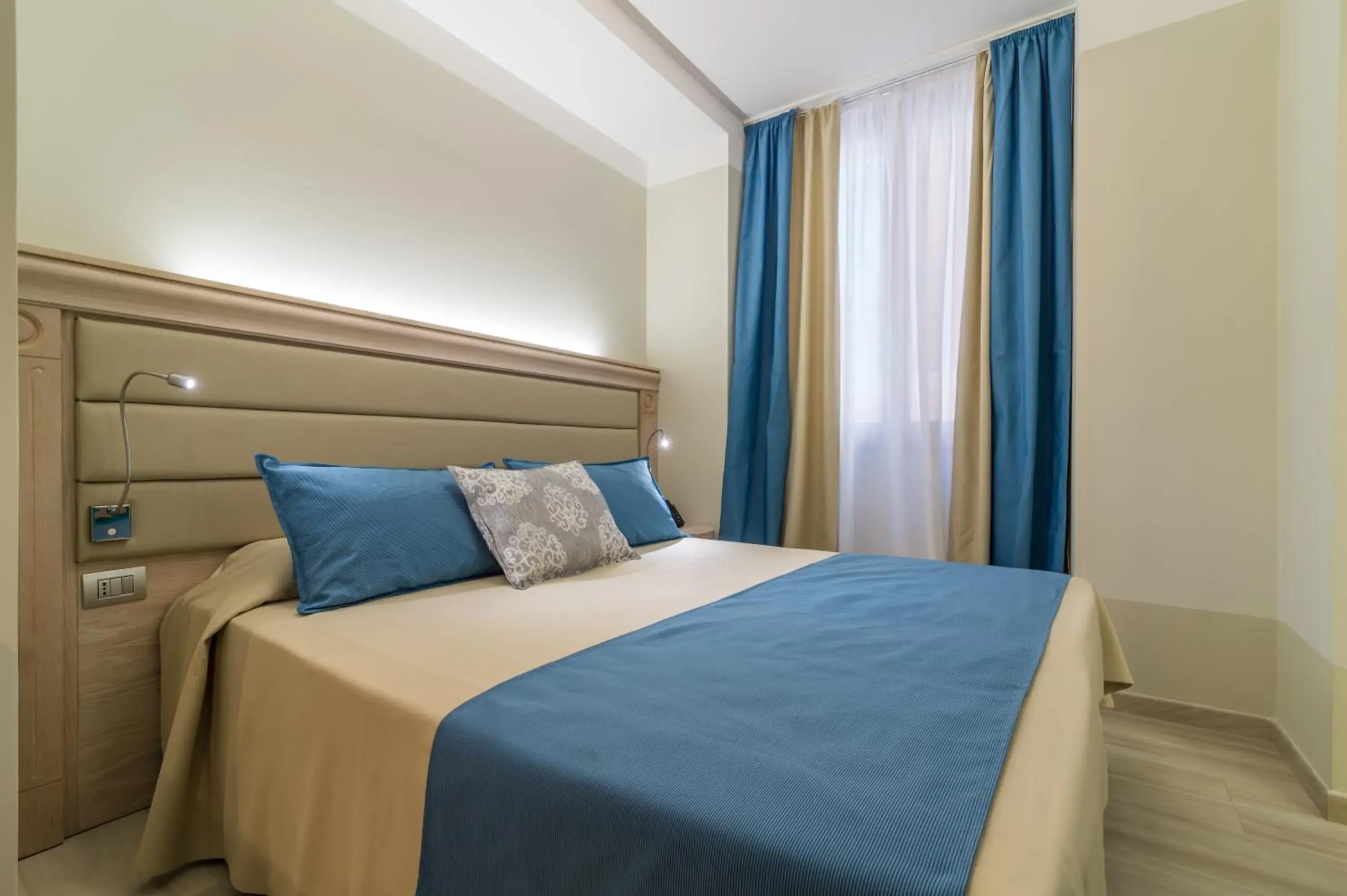 Standard Double or Twin Room in L'Ambasciata Hotel de Charme Standard Double or Twin Room in L'Ambasciata Hotel de Charme