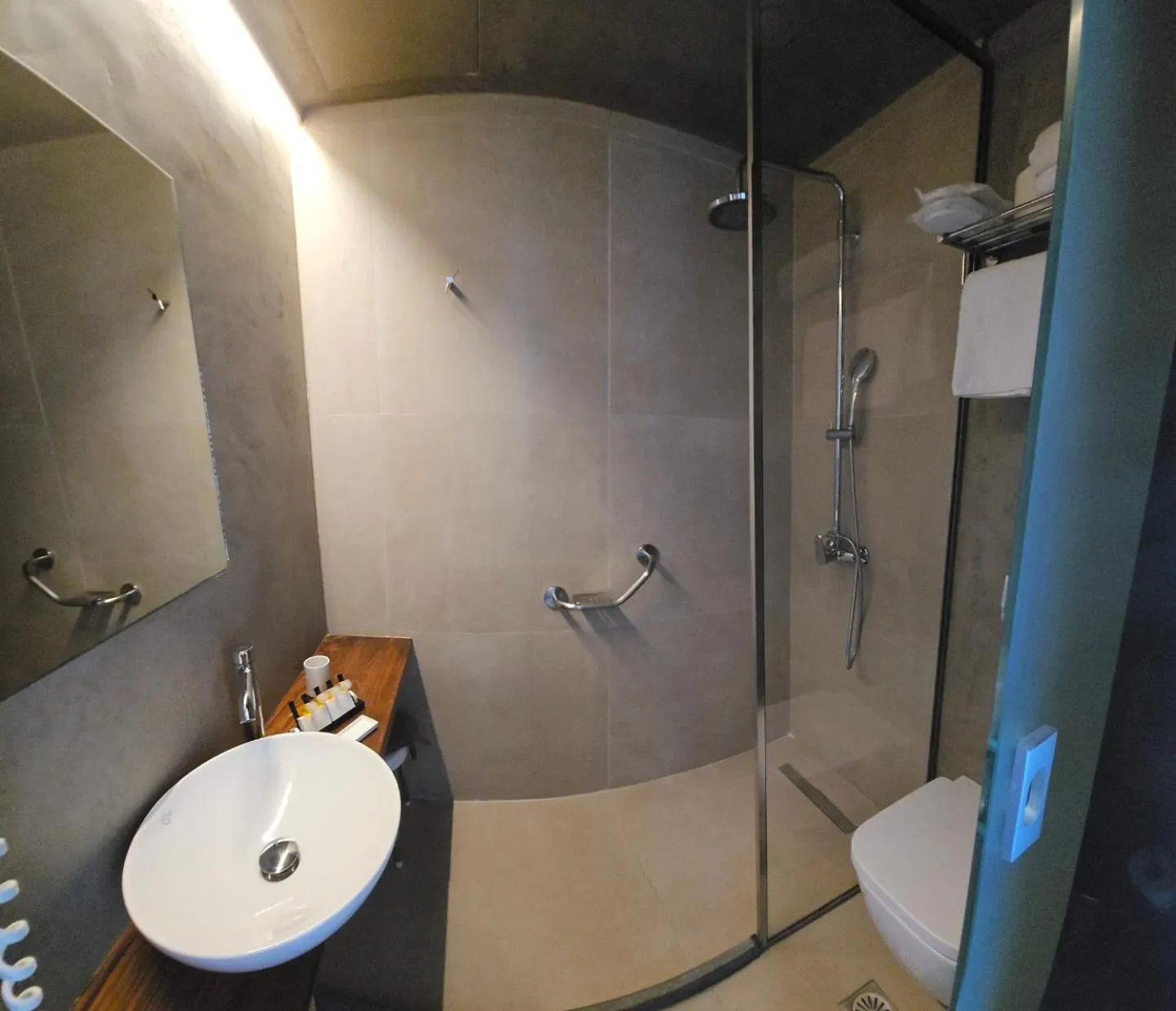 Atlantis Boutique City Hotel