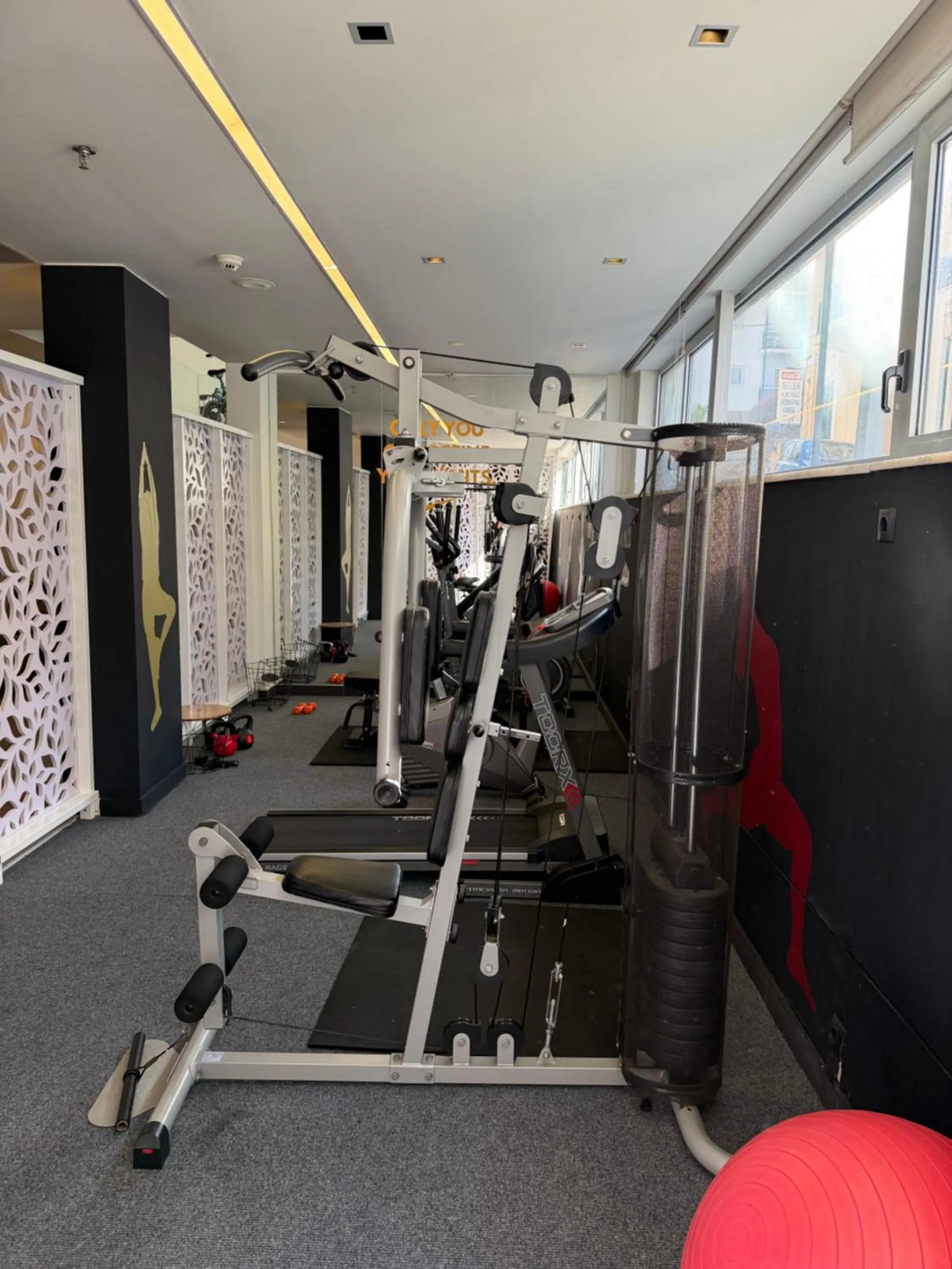 Fitness centre/facilities in Atlantis Boutique City Hotel