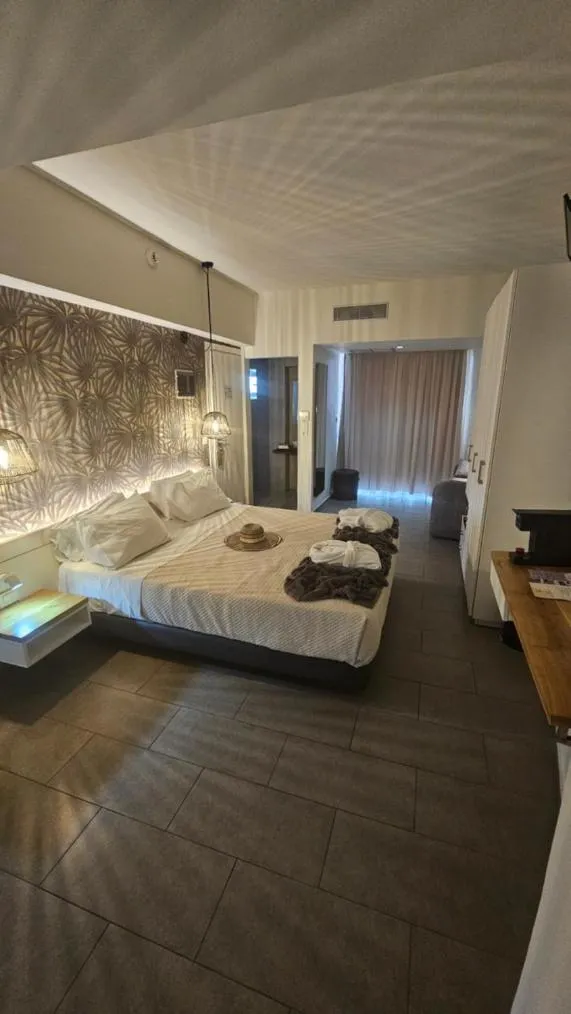 Atlantis Boutique City Hotel