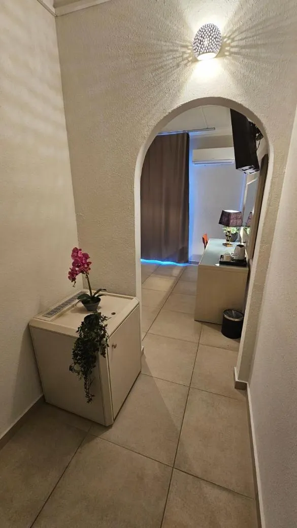 Atlantis Boutique City Hotel