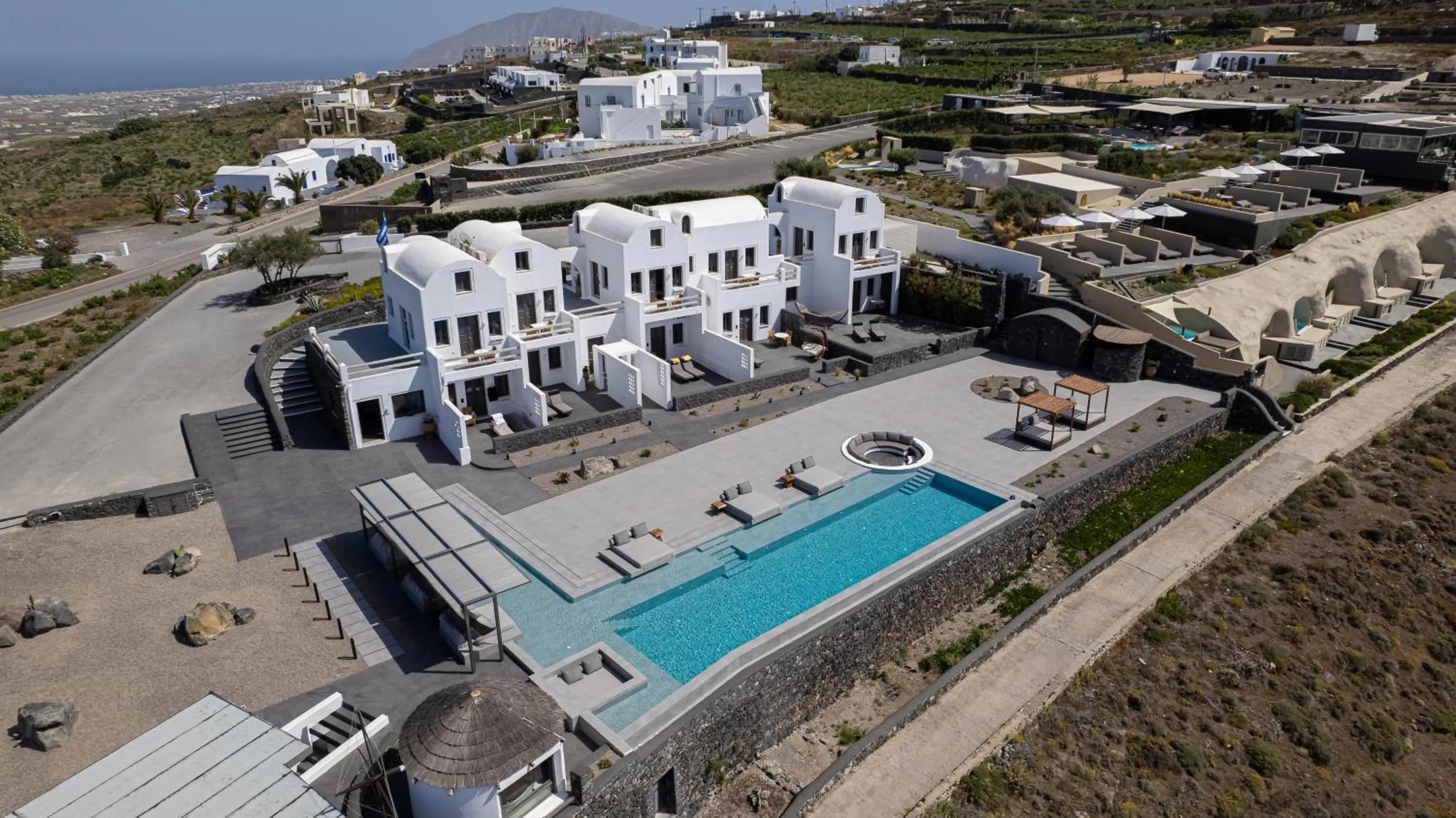 Property building in Caldera's Memories