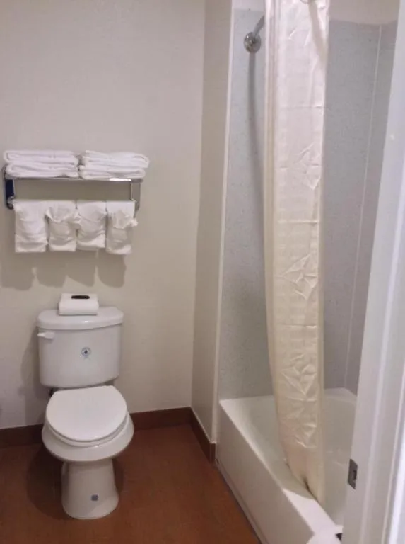 Regency Inn & Suites- NW Houston