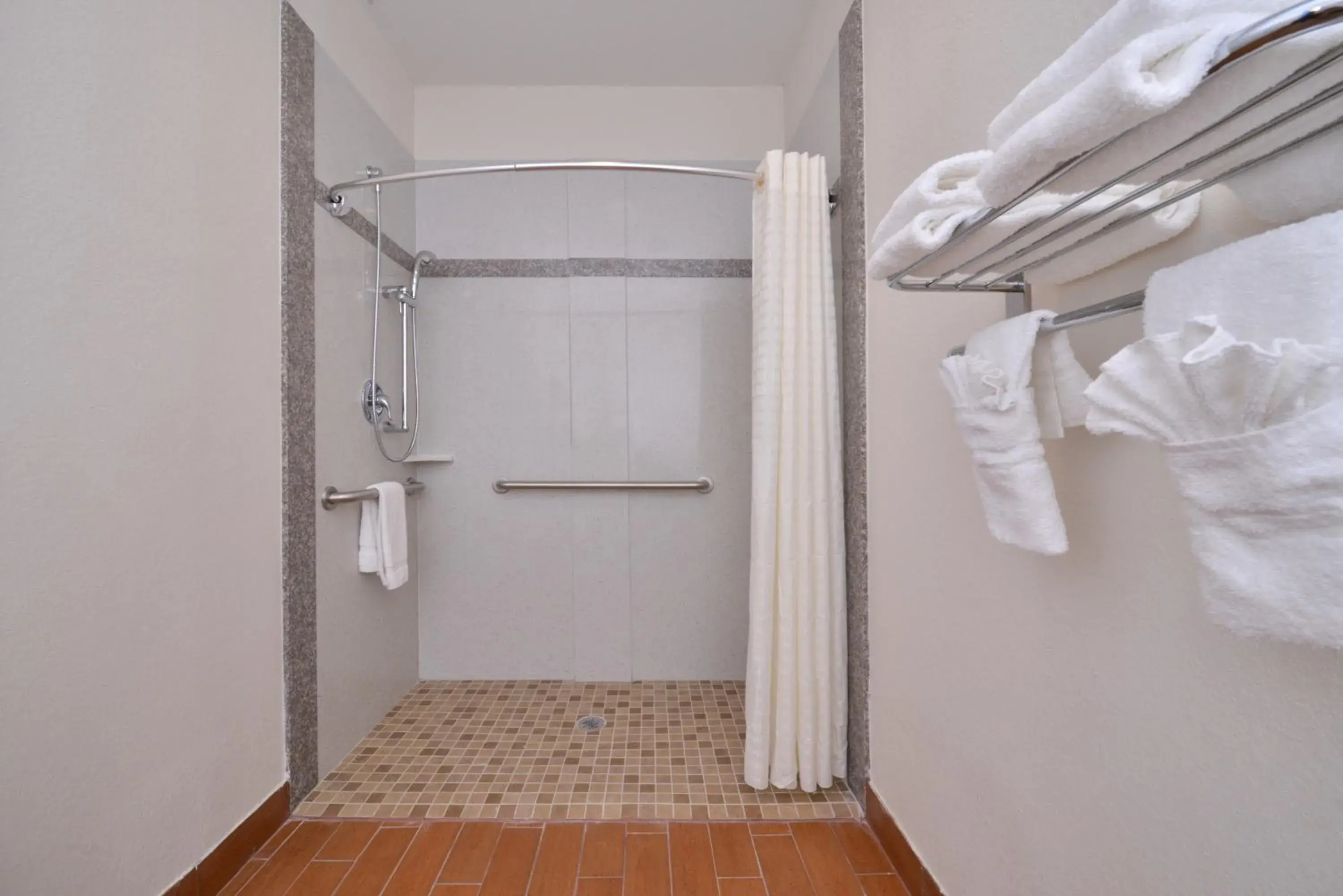 Superior Studio with Two Queen Beds - Smoking in Regency Inn & Suites- NW Houston Superior Studio with Two Queen Beds - Smoking in Regency Inn & Suites- NW Houston