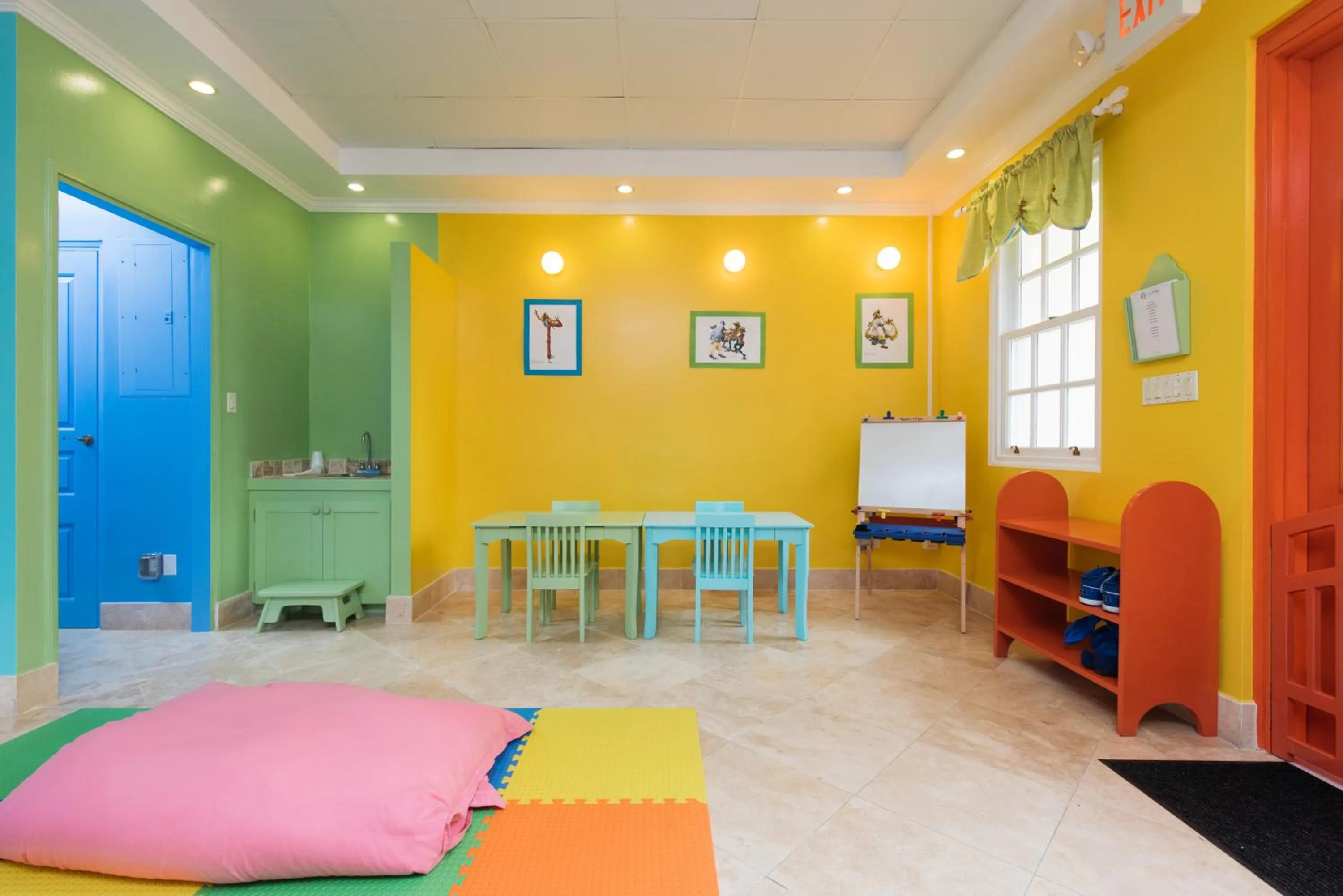 Kids's club in The Crane Resort