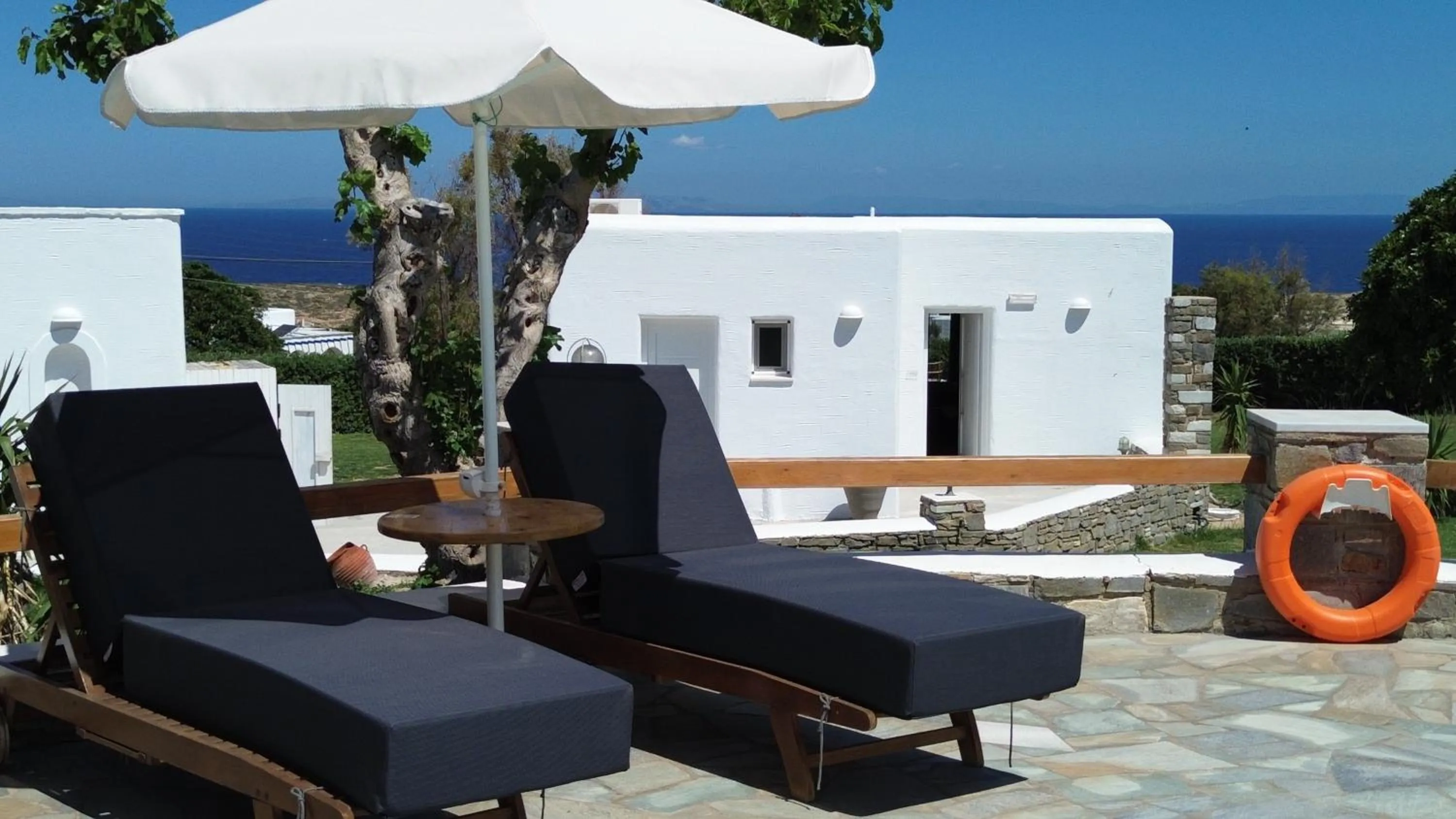 sunbed in Fragoulis Village