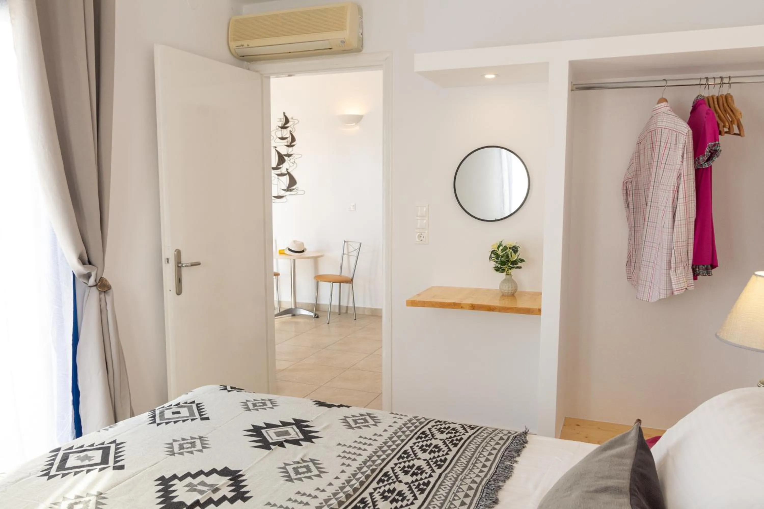 Photo of the whole room in Fragoulis Village