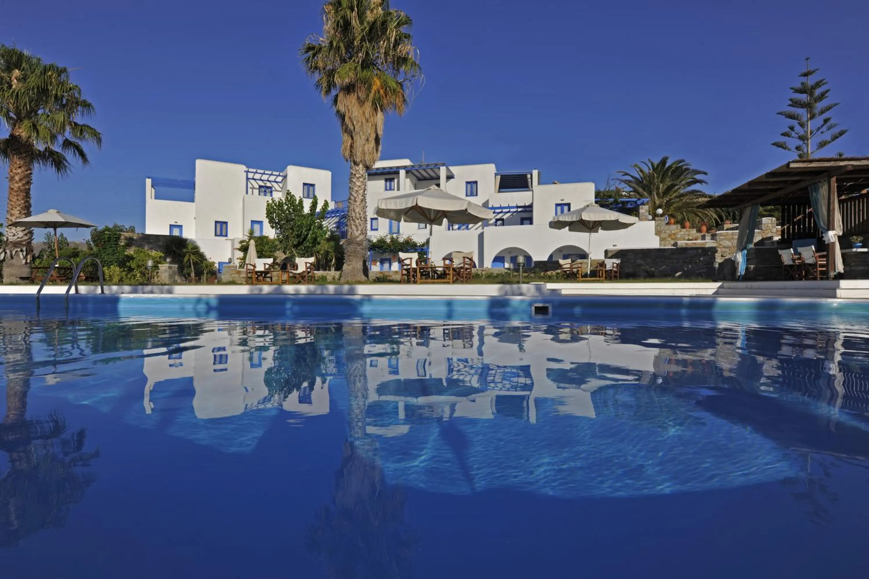 Property building in Fragoulis Village