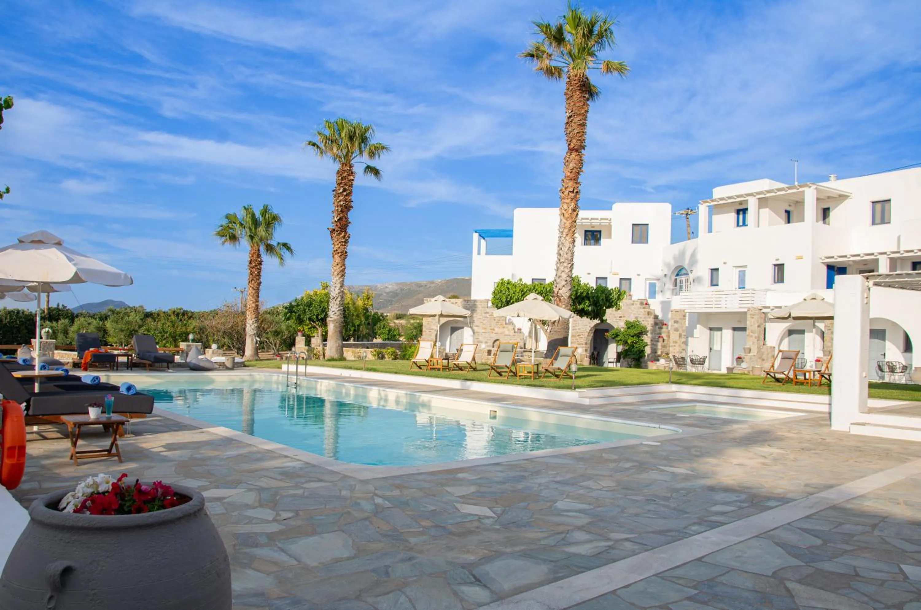 Property building in Fragoulis Village