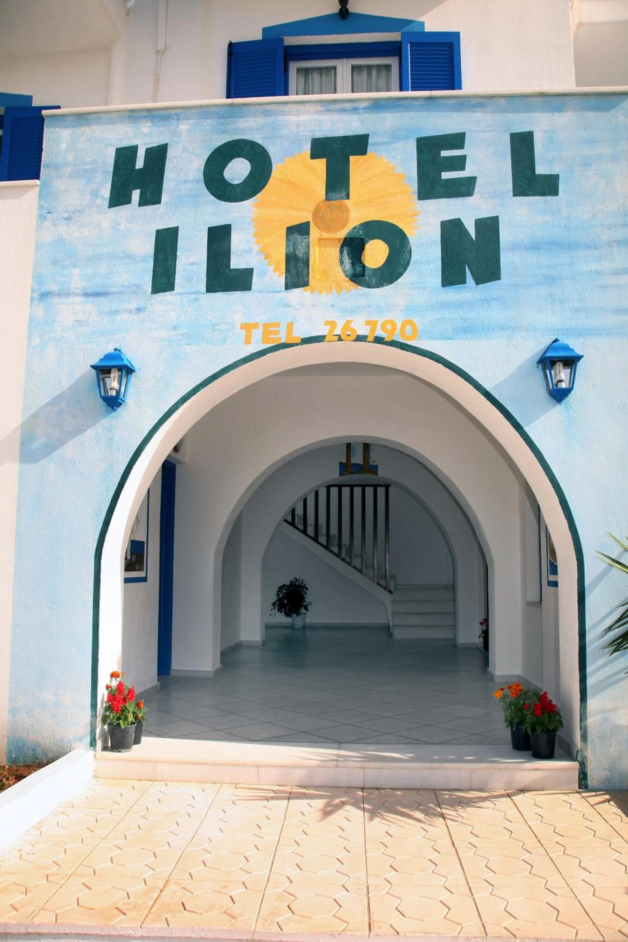 Facade/entrance in Ilion Hotel