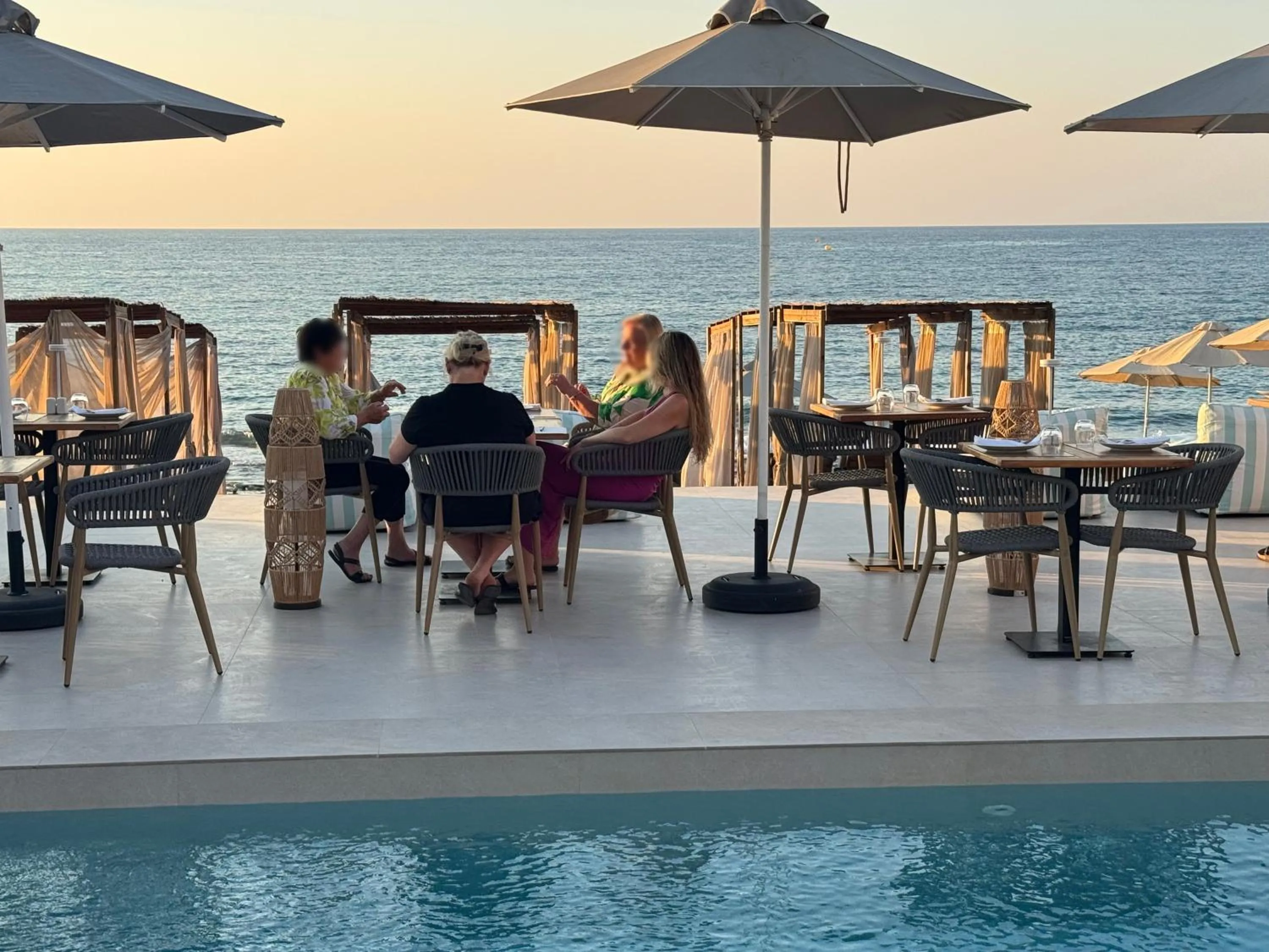 Restaurant/places to eat in Τhe Noverian Antama Organic Beach Resort Chania