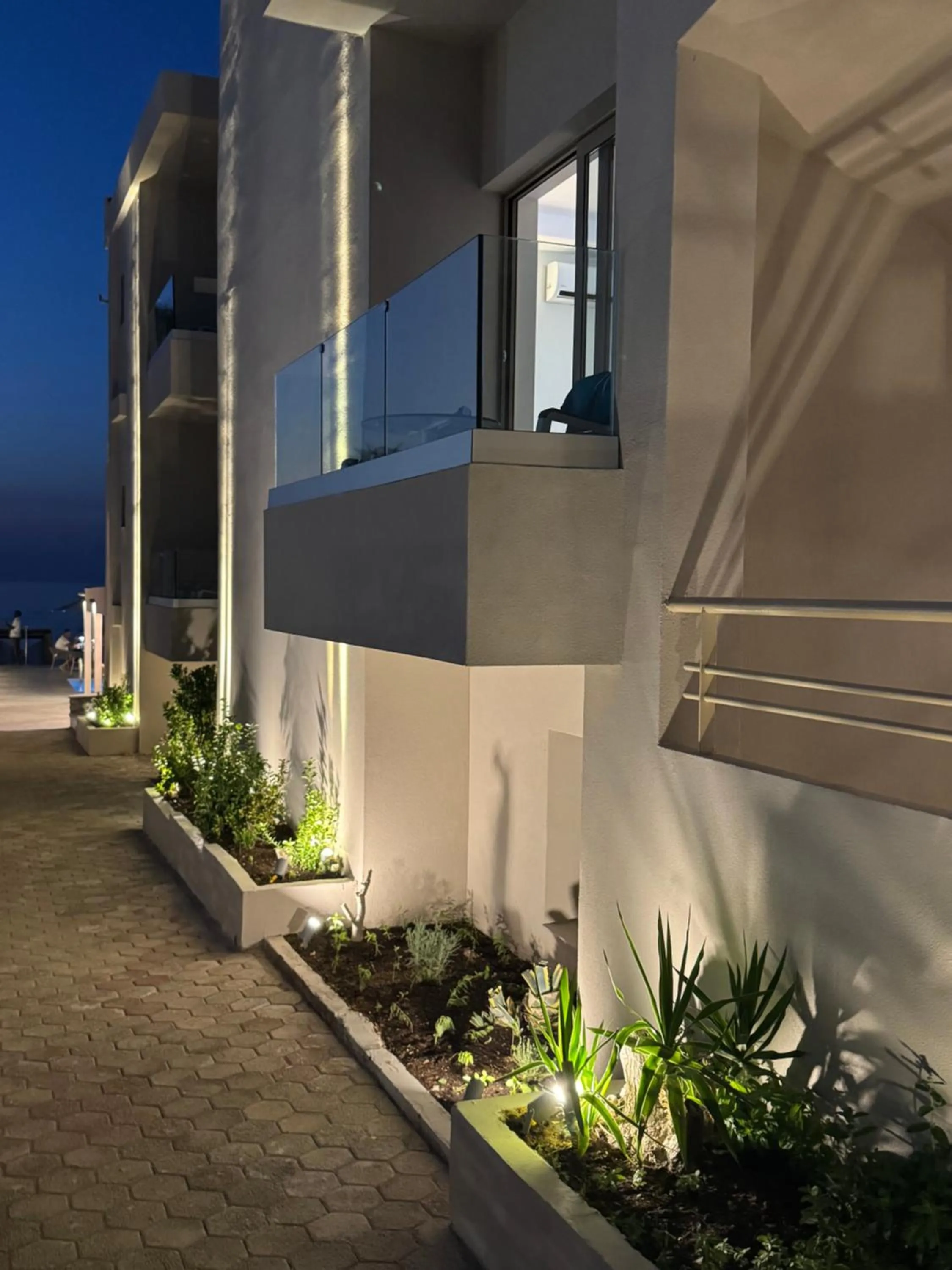 Inner courtyard view in Τhe Noverian Antama Organic Beach Resort Chania