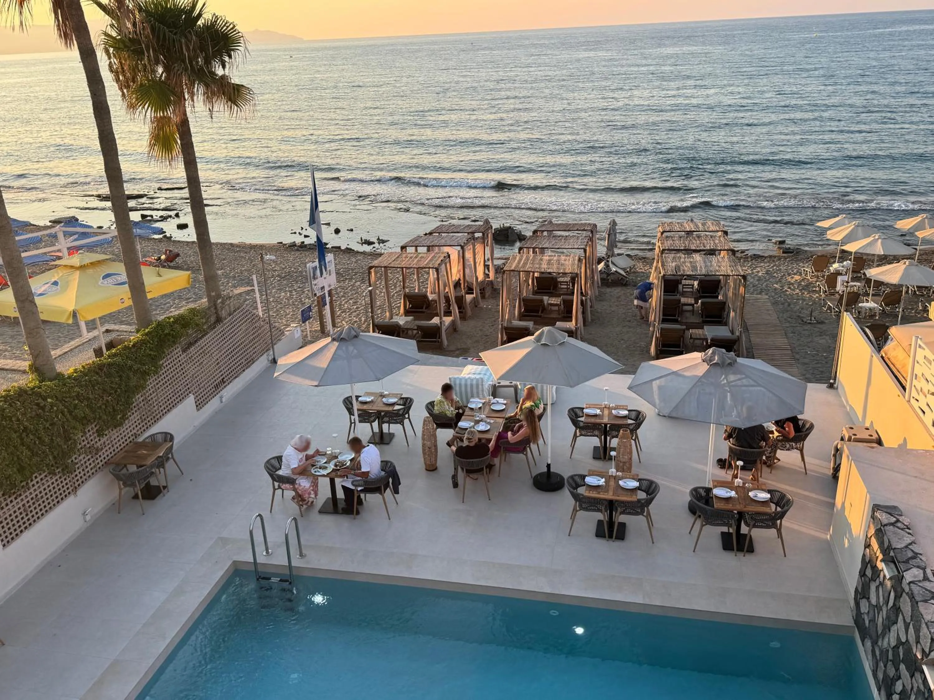 Restaurant/places to eat in Τhe Noverian Antama Organic Beach Resort Chania