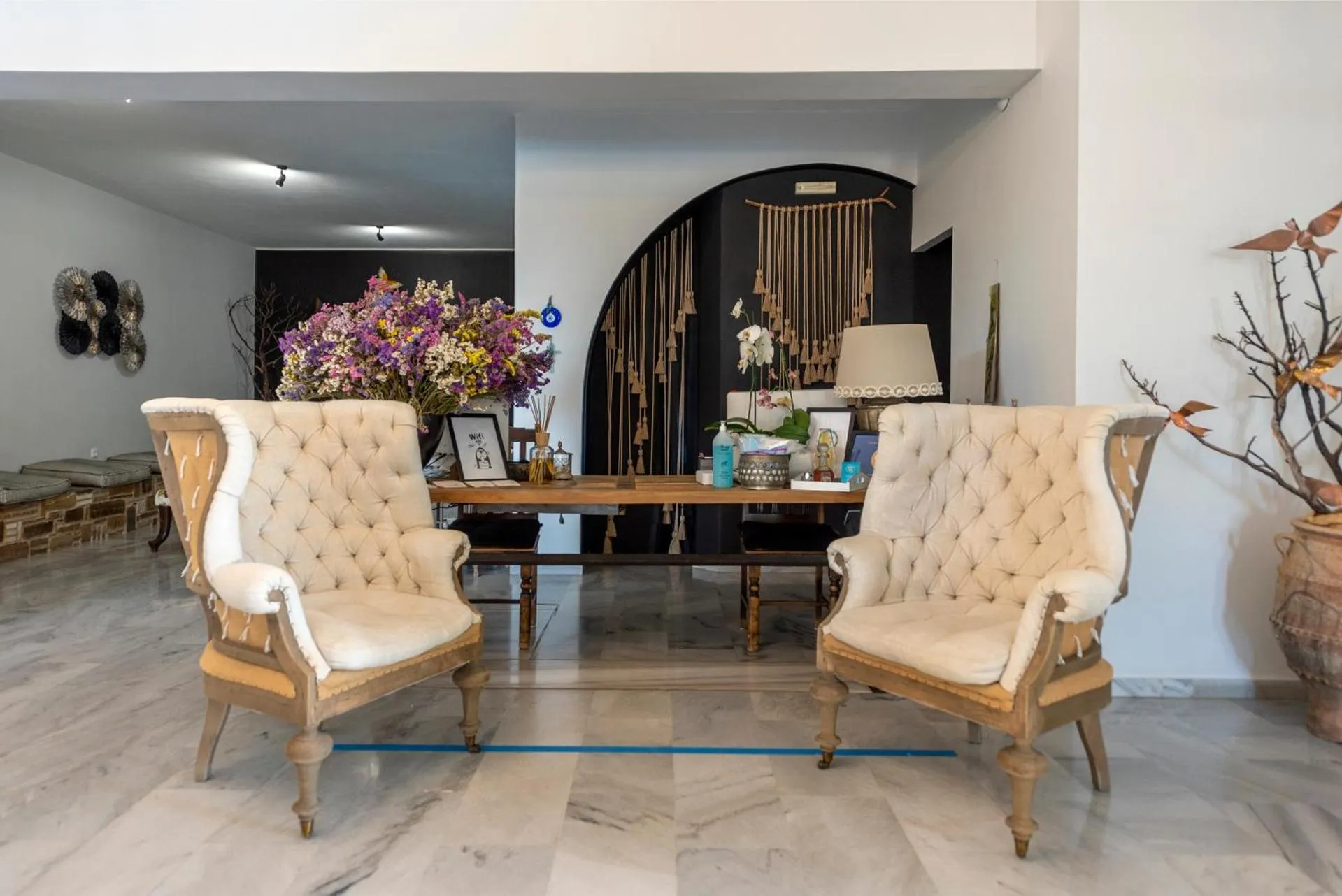 Lobby or reception in Parosland Hotel