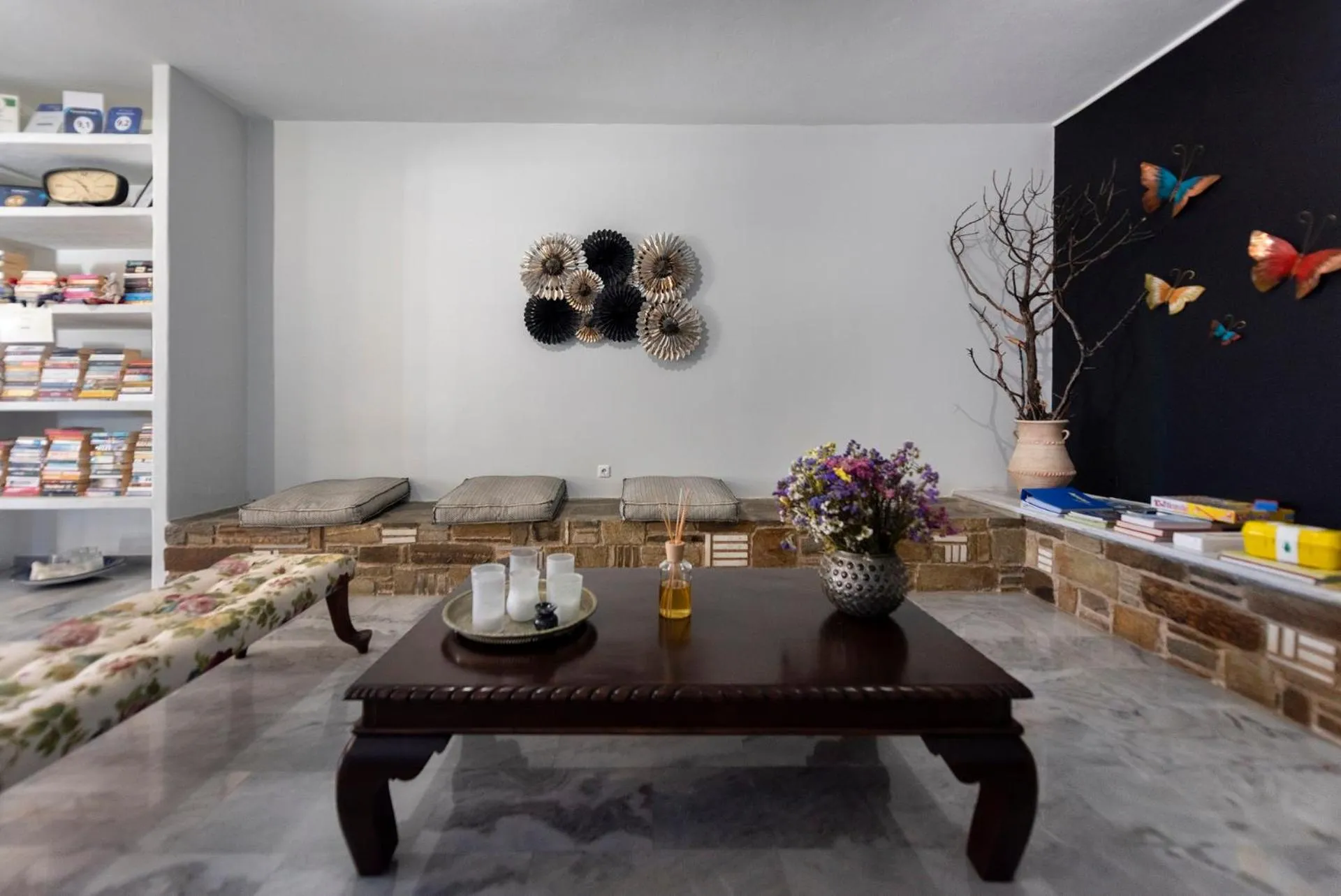 Lobby or reception in Parosland Hotel