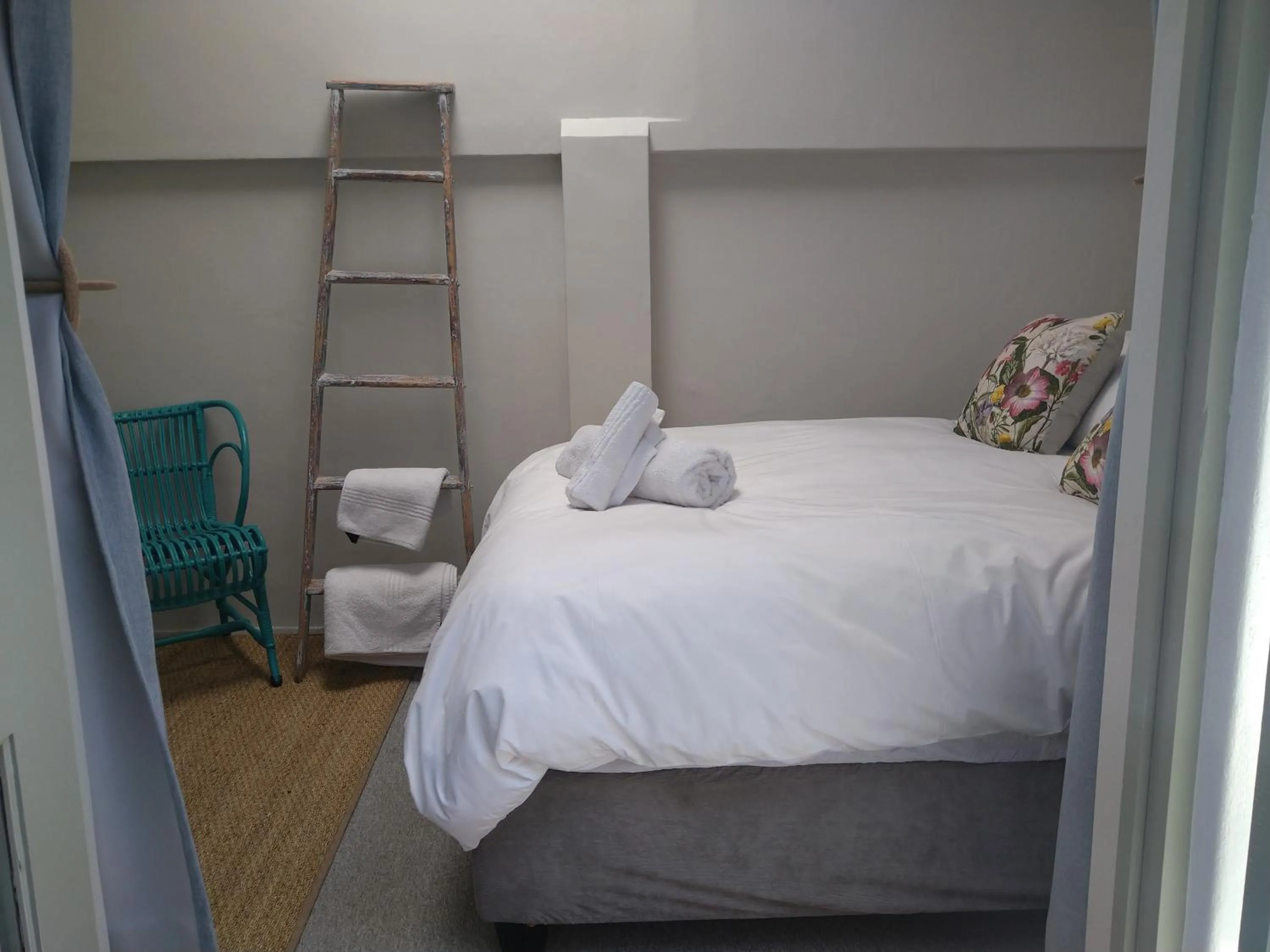 Bed in Chartfield Guesthouse