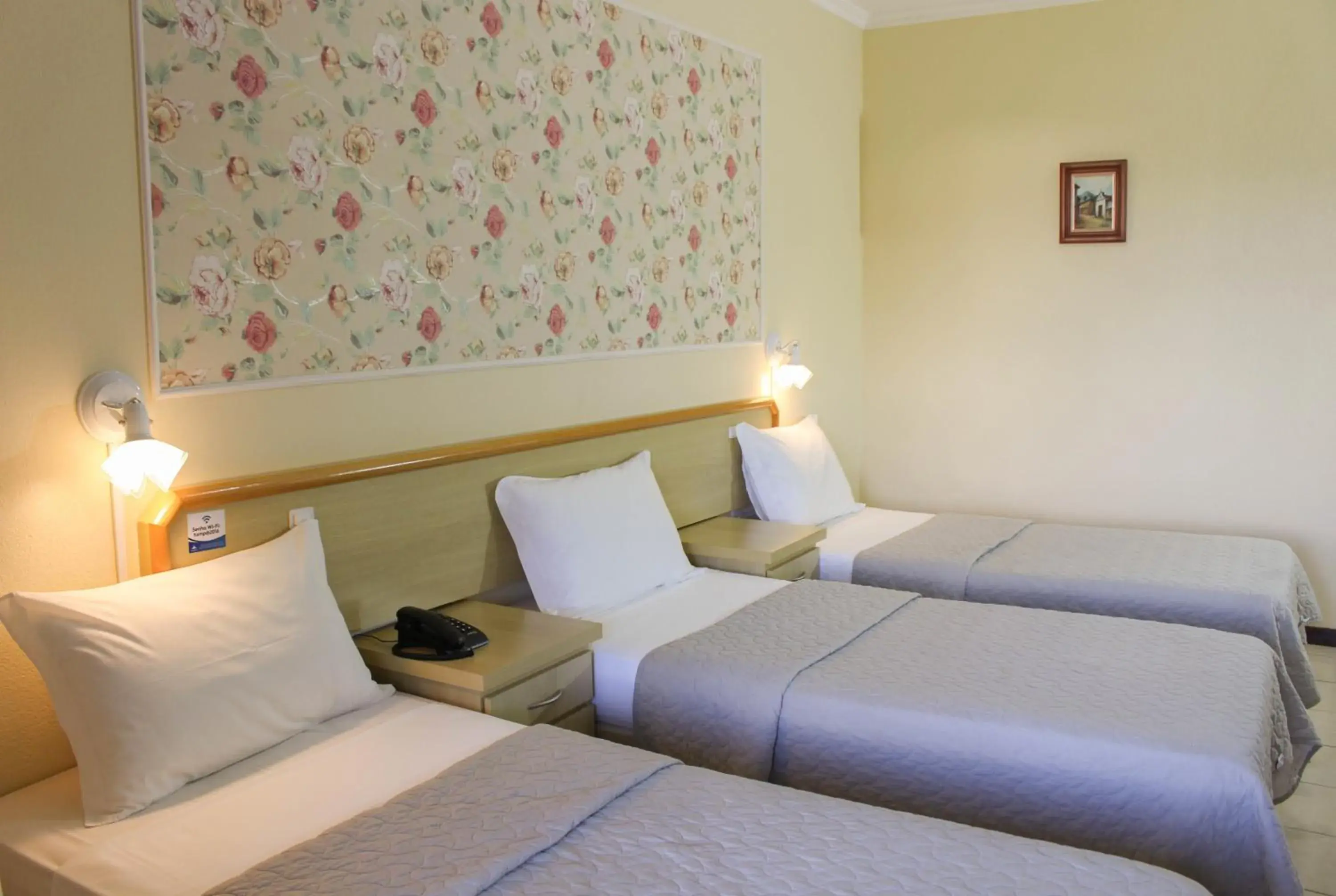 Standard Triple Room - single occupancy in Hotel do Santuário Standard Triple Room - single occupancy in Hotel do Santuário