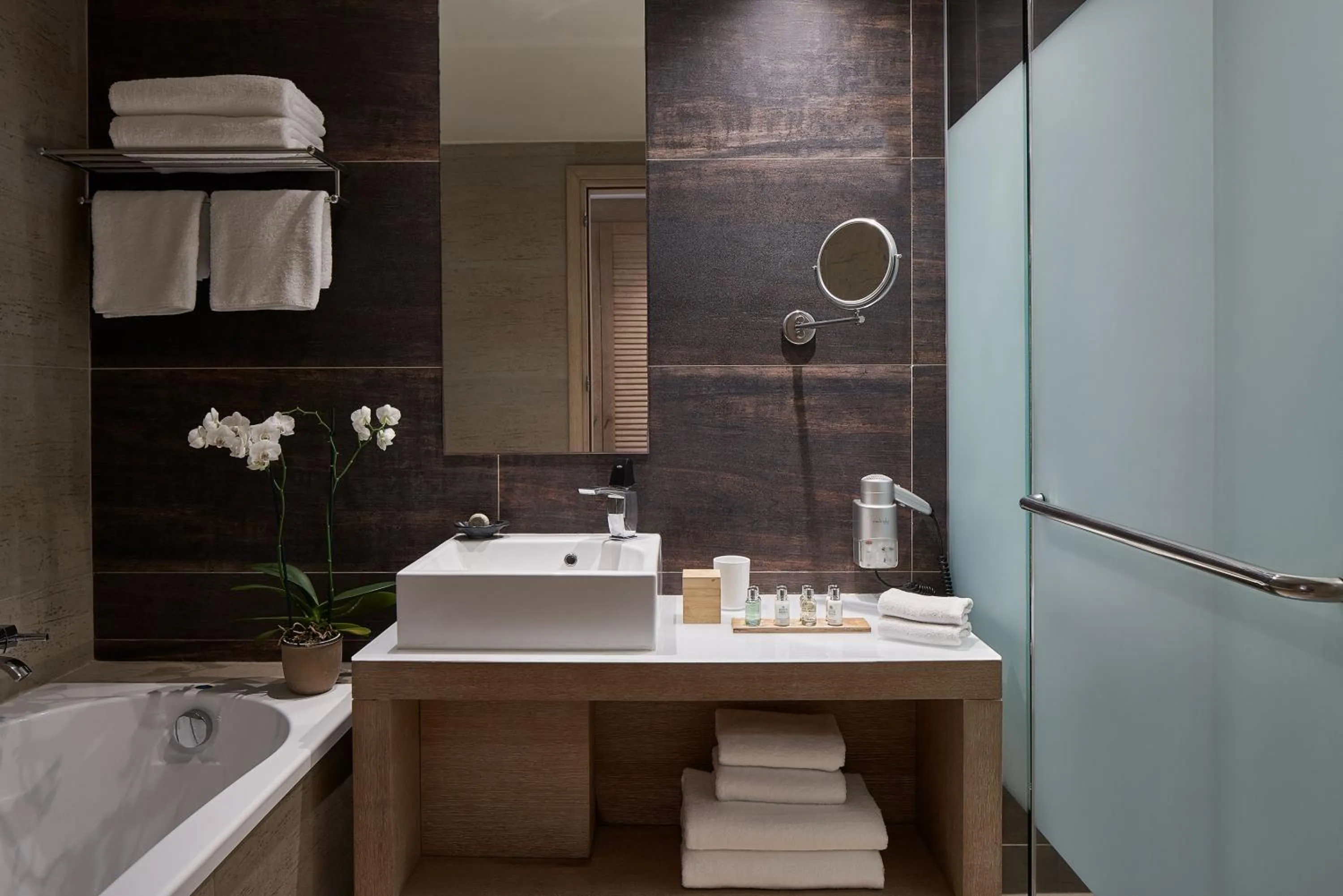 Bathroom in Aquagrand Artistic Luxury Beach Resort - Adults Only