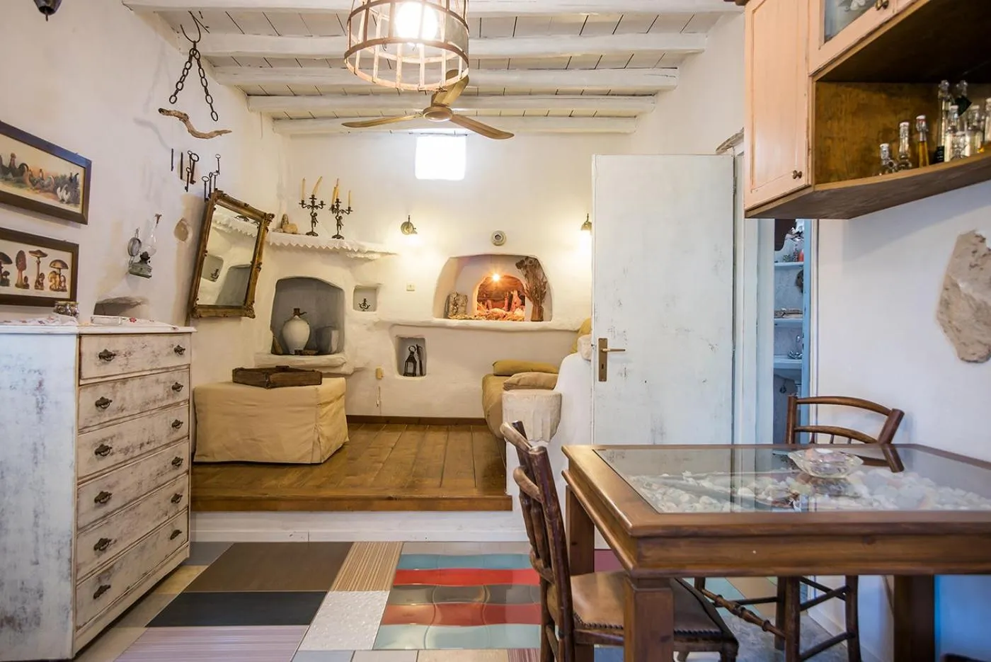 Decorative detail in Anthippi