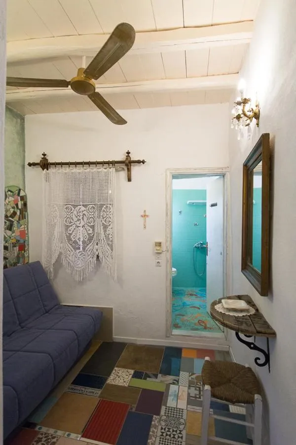 Seating area in Anthippi