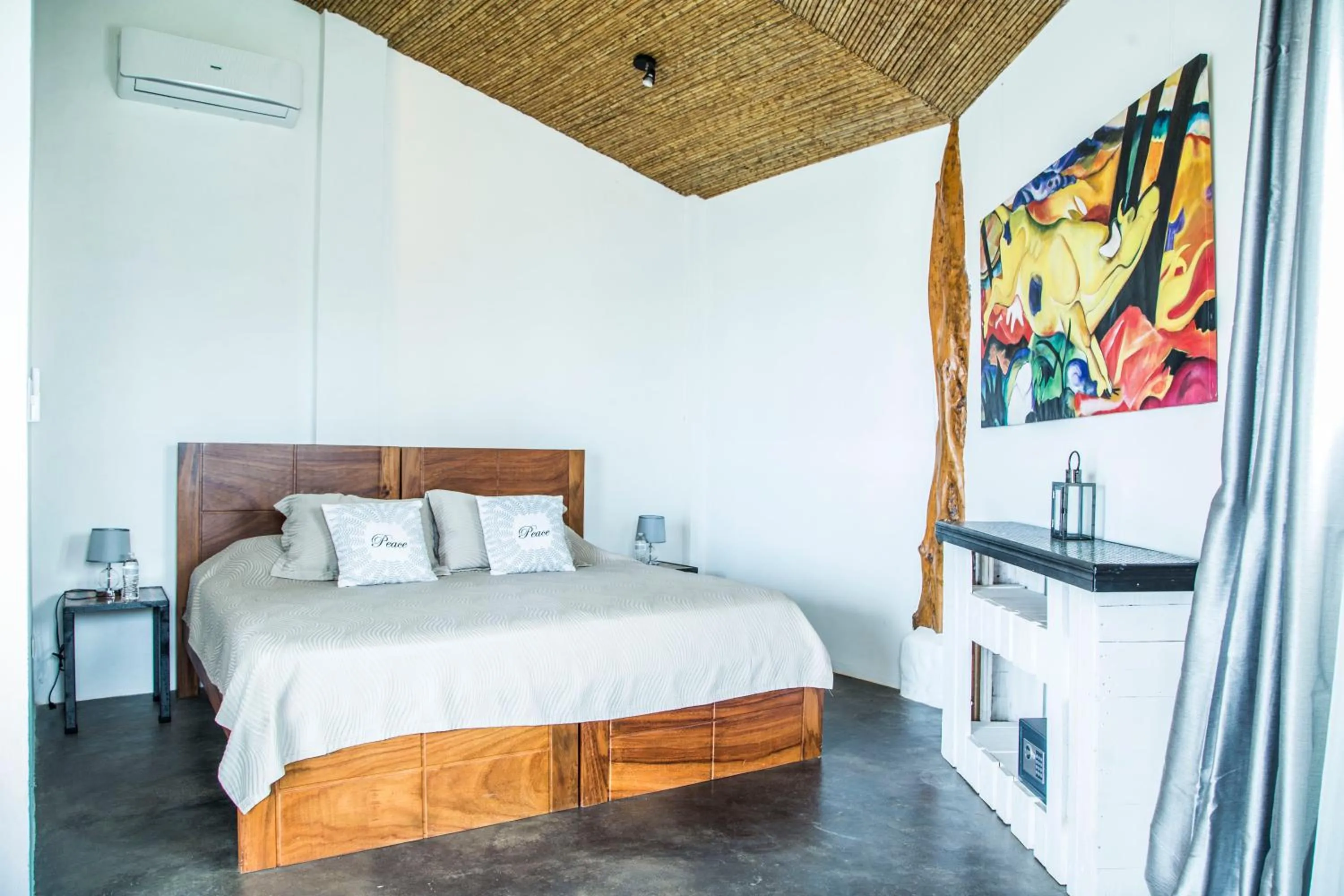 Mountain view, Bed in Hotel Peace & Lodge