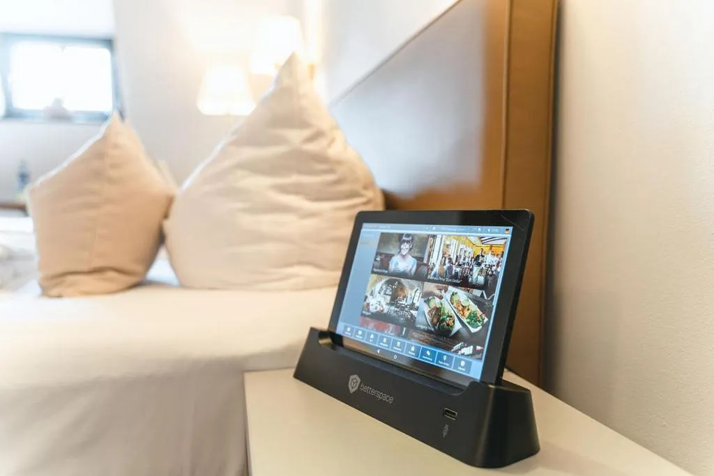 Decorative detail, Bed in Pirnscher Hof - Hotel Garni