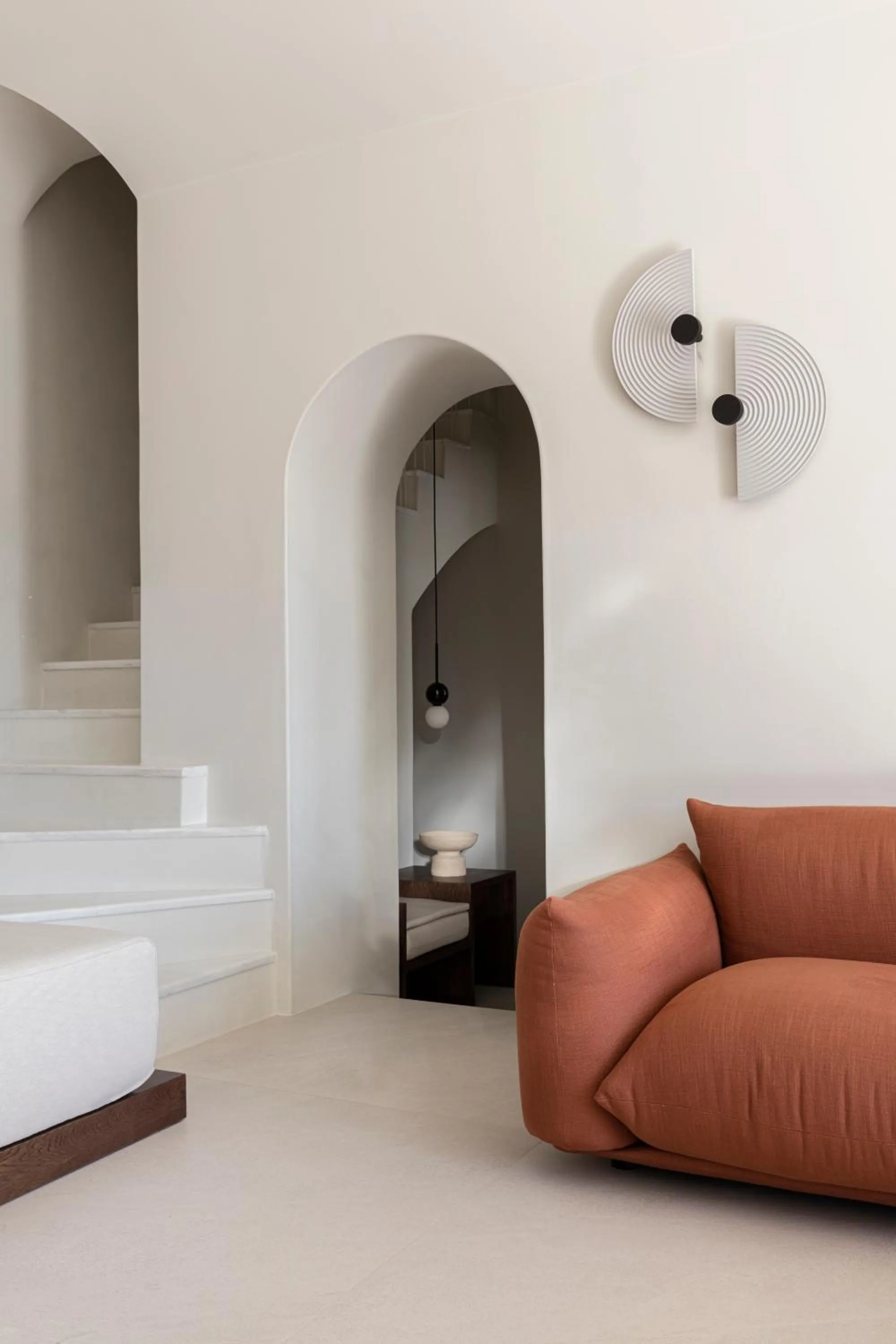 Living room, Bed in Canaves Oia Suites - Small Luxury Hotels of the World