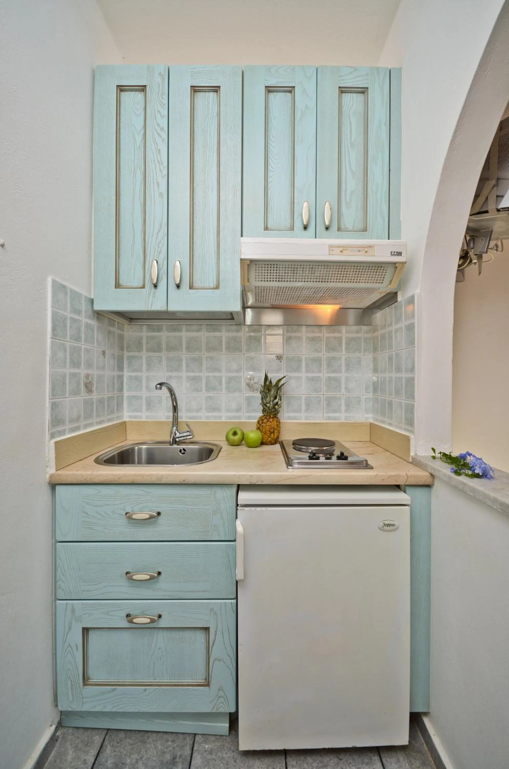 Kitchen or kitchenette in Sea View Apartments & Studios