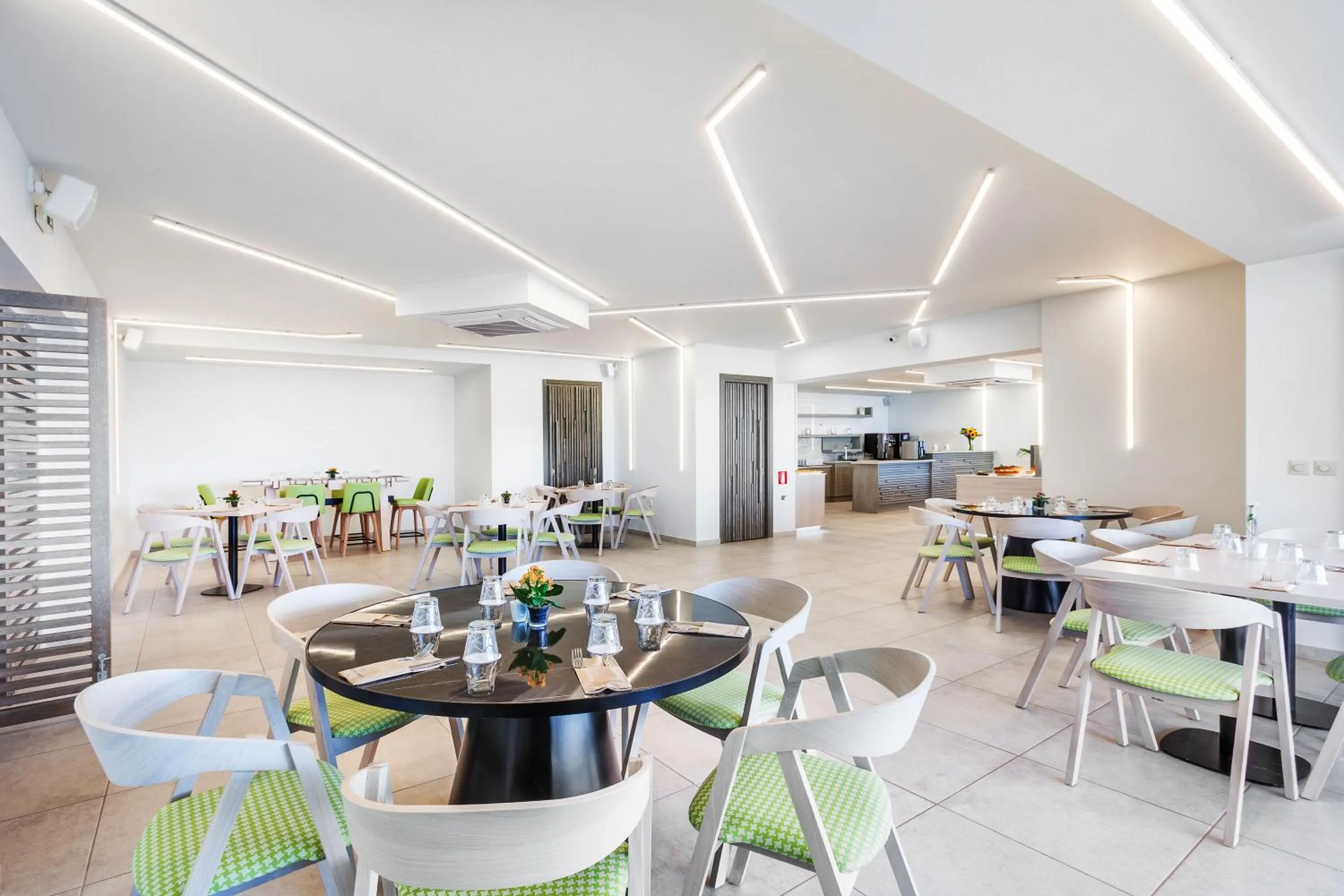 Restaurant/places to eat in Hotel Kriopigi