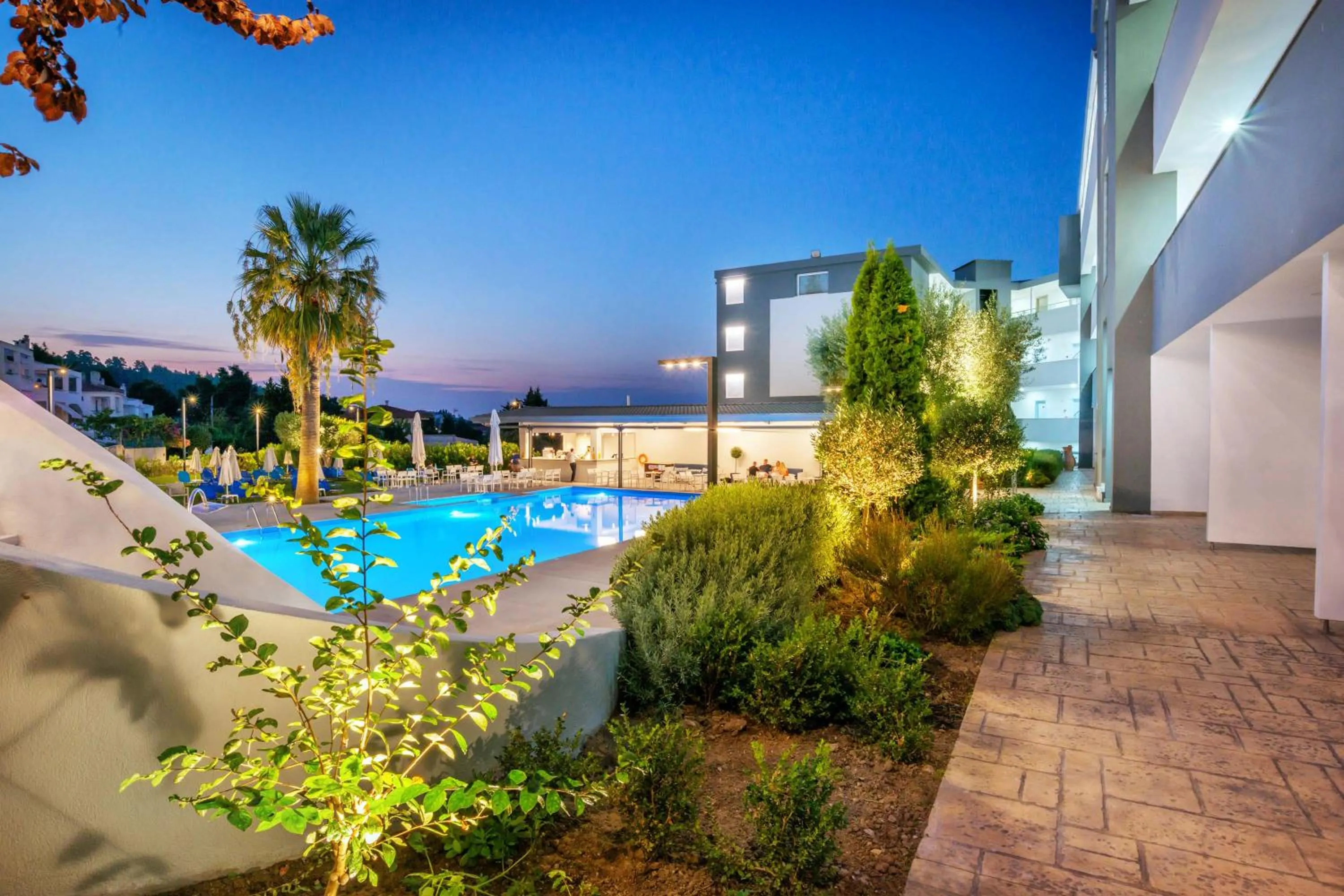 Swimming pool in Hotel Kriopigi