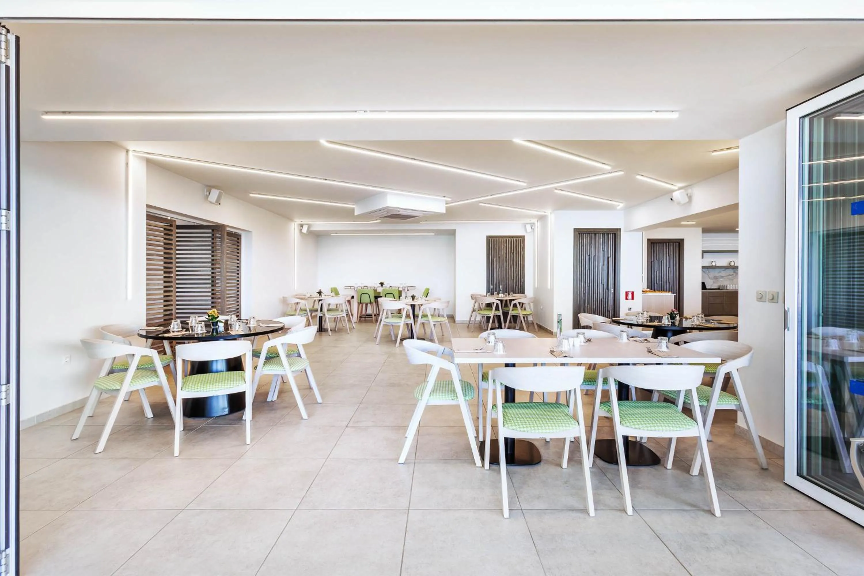 Restaurant/places to eat in Hotel Kriopigi